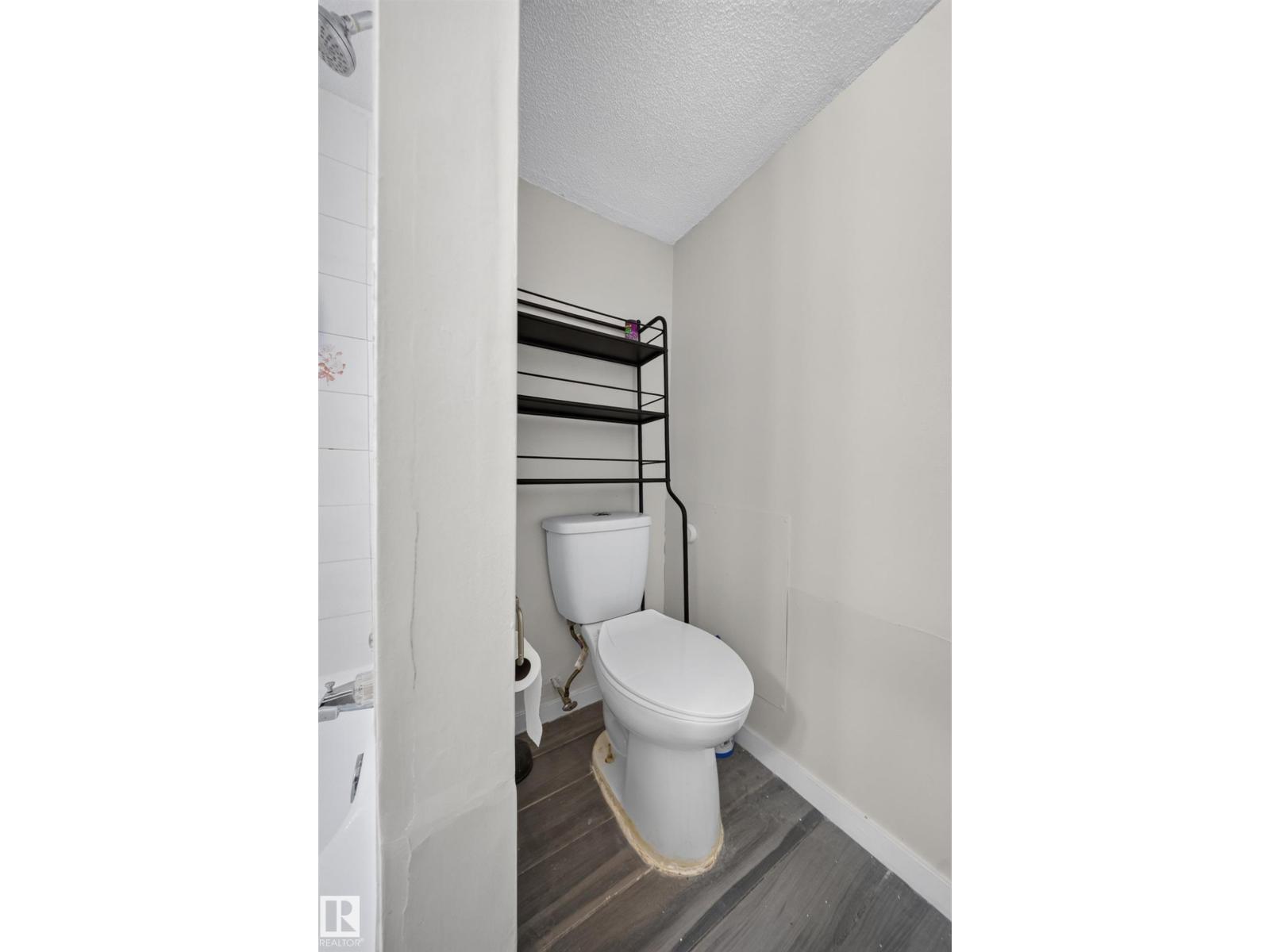 3816 85 St Nw Nw Property Photo 35