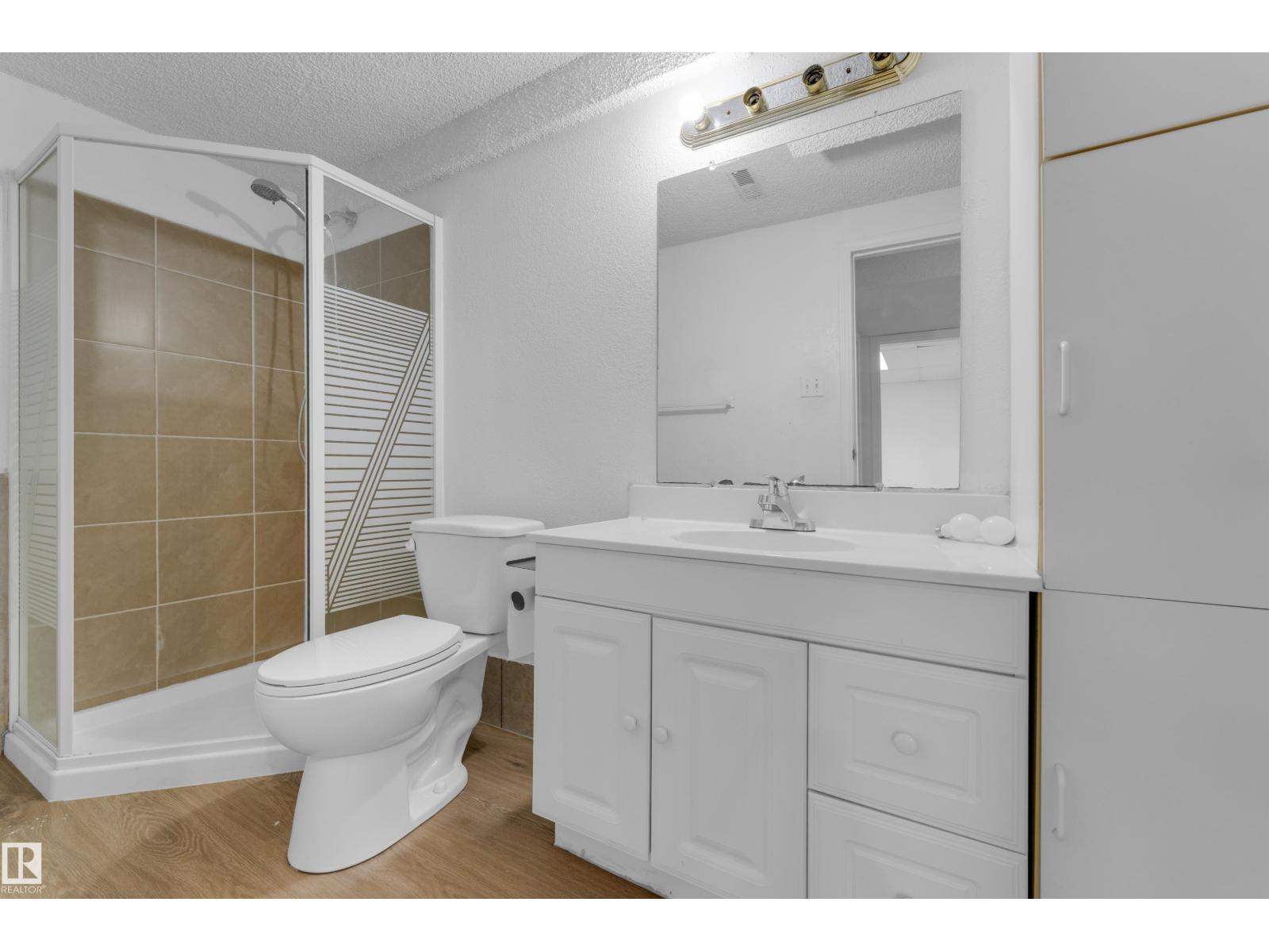 3527 44a Av Nw Property Photo 22