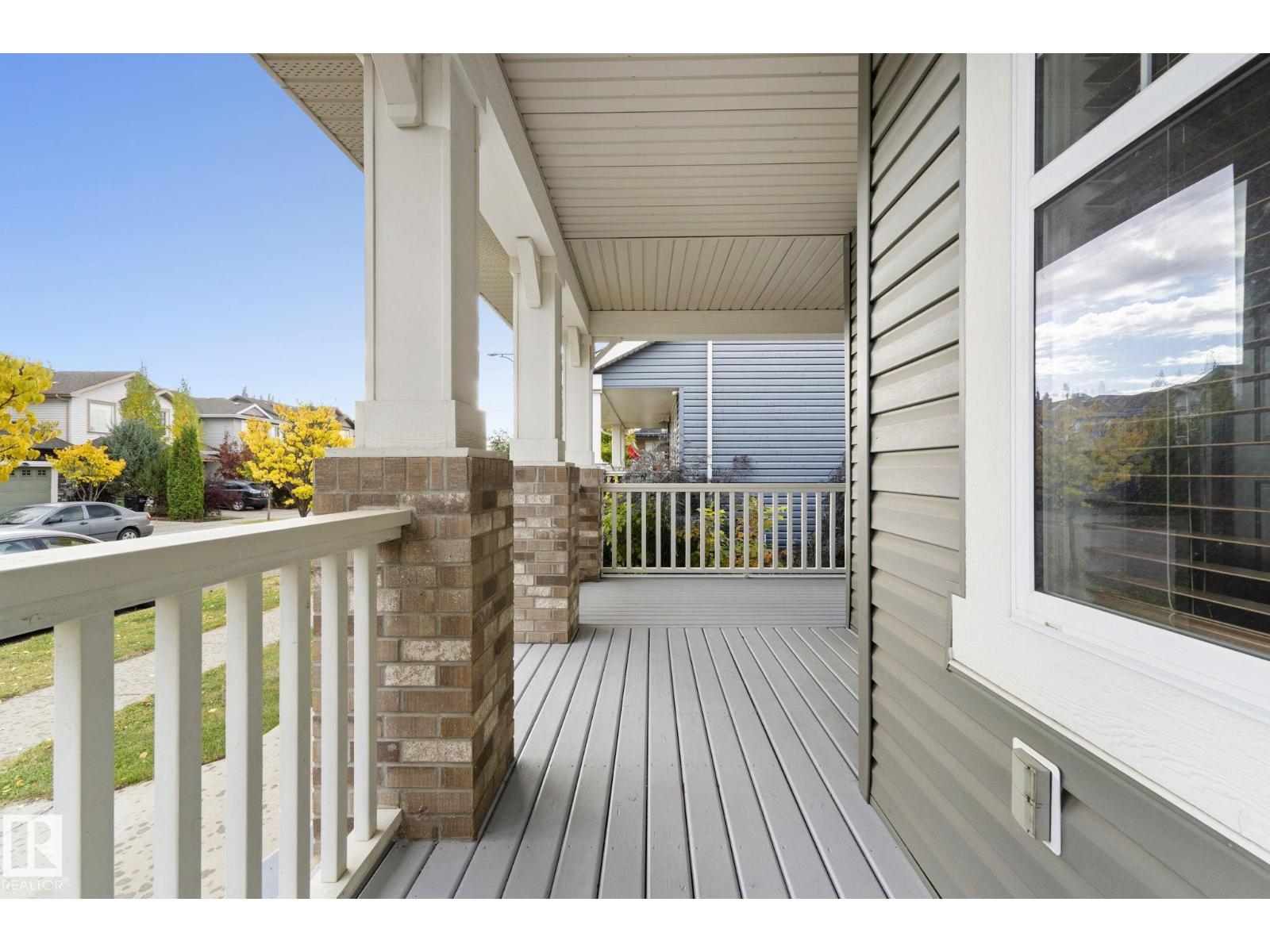 120 57 St Sw Property Photo 4
