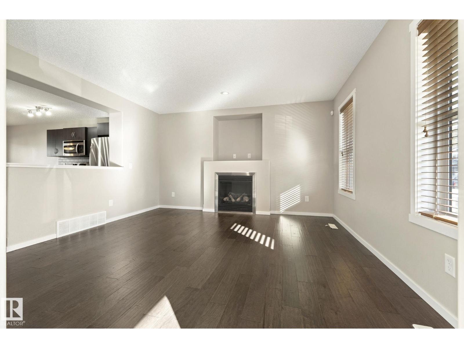 120 57 St Sw Property Photo 8