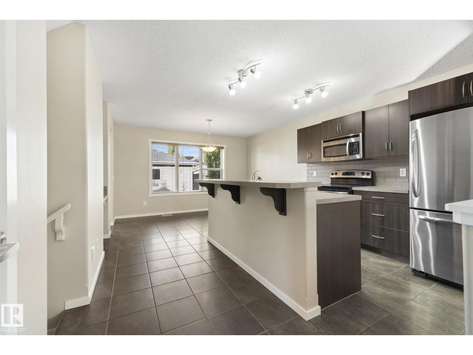 120 57 St Sw Property Photo 17