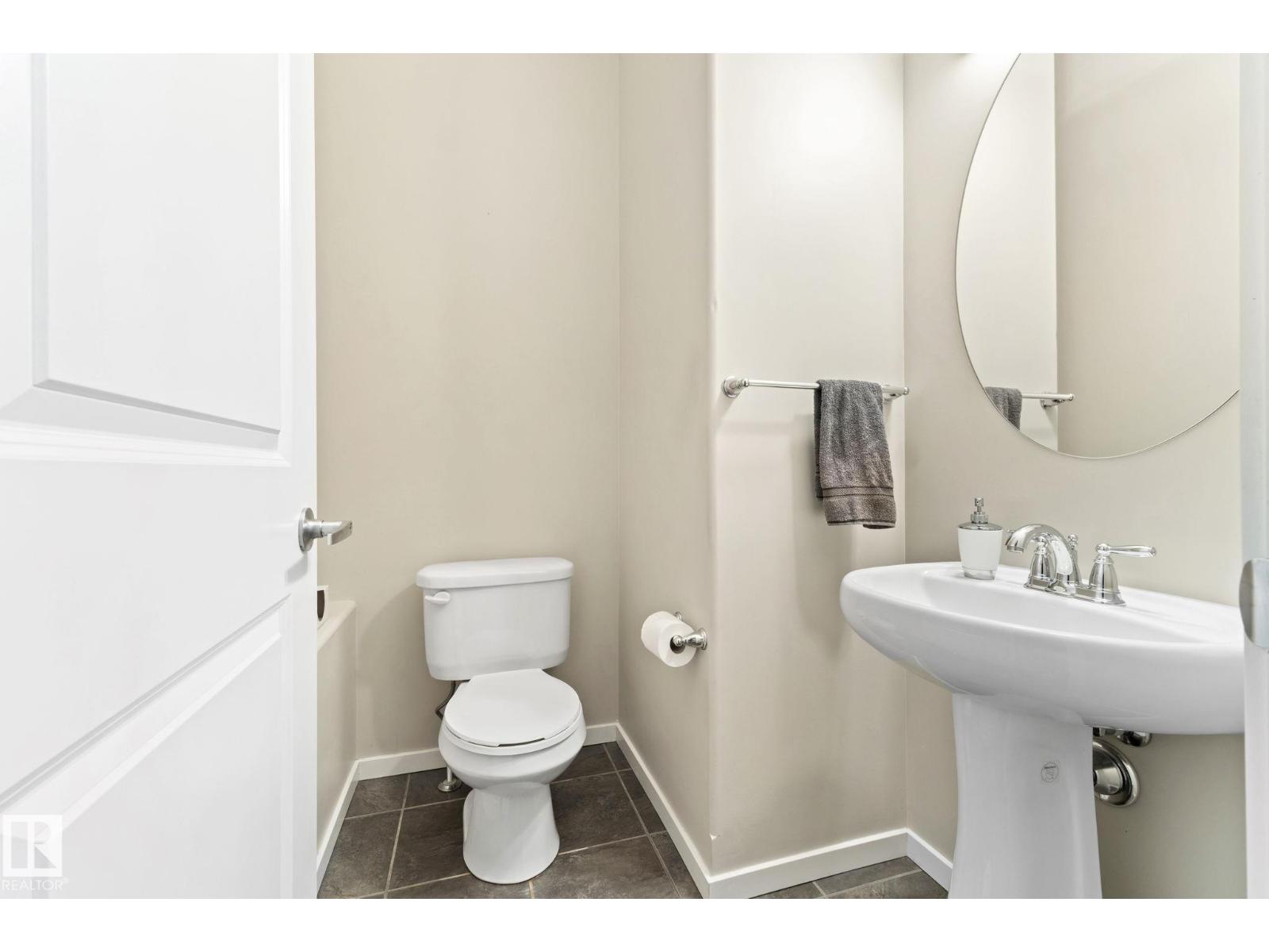 120 57 St Sw Property Photo 24