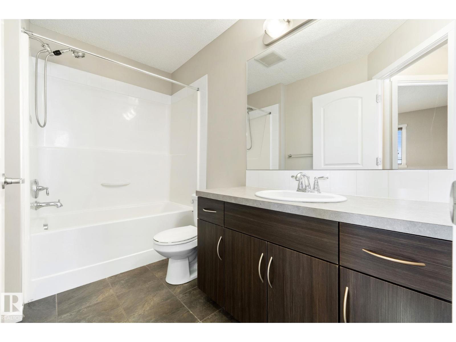 120 57 St Sw Property Photo 39