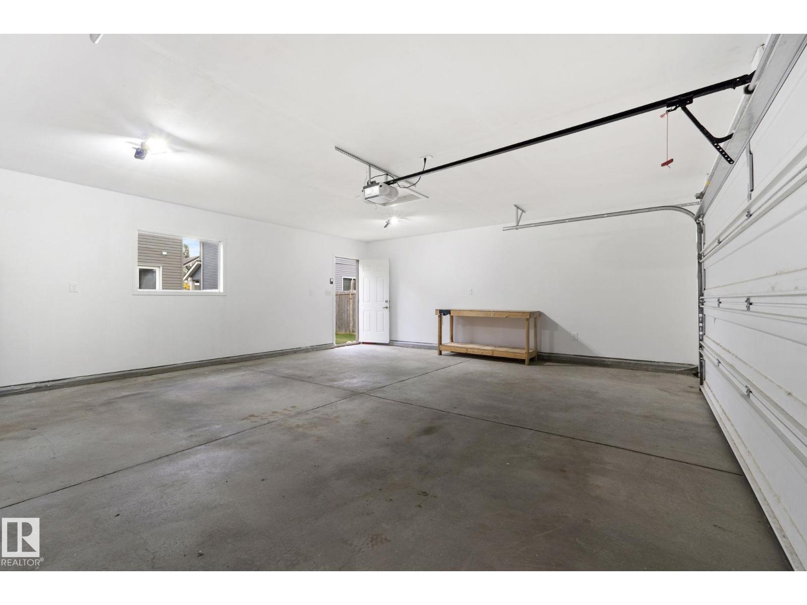 120 57 St Sw Property Photo 59