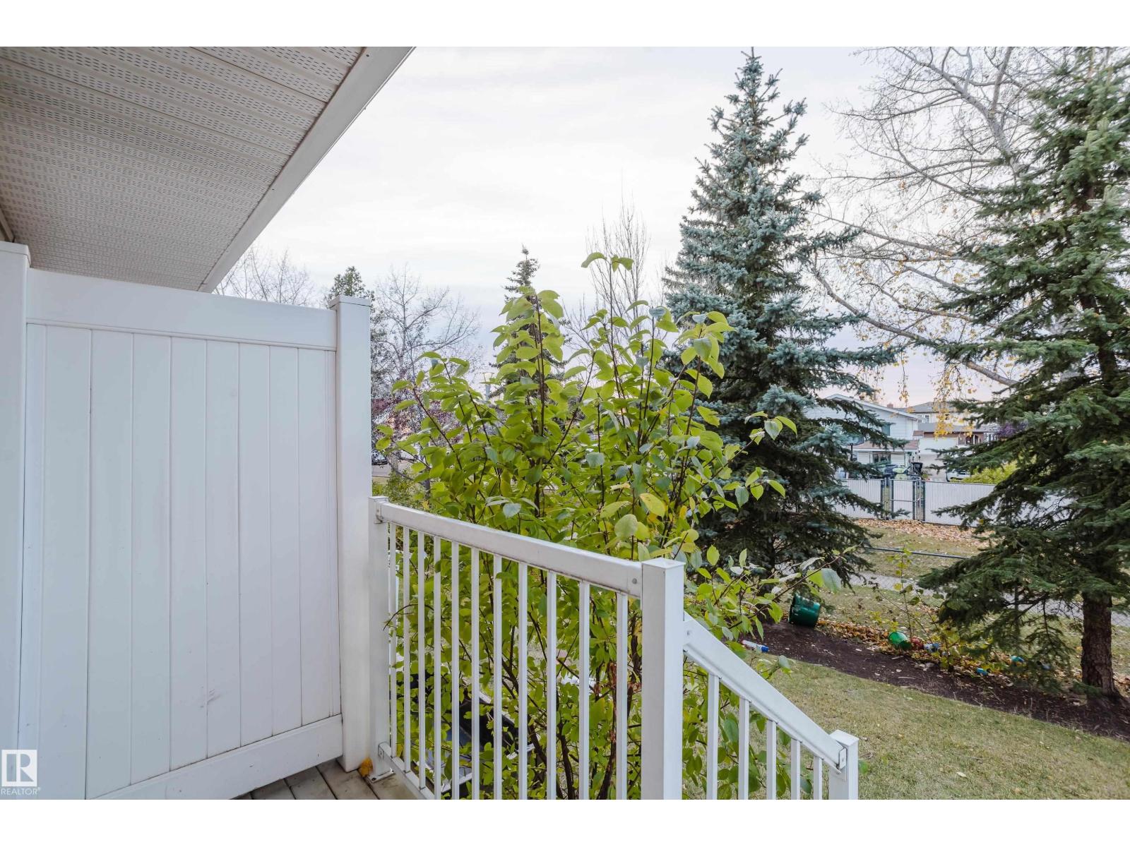 #30 6032 38 Av Nw Property Photo 3