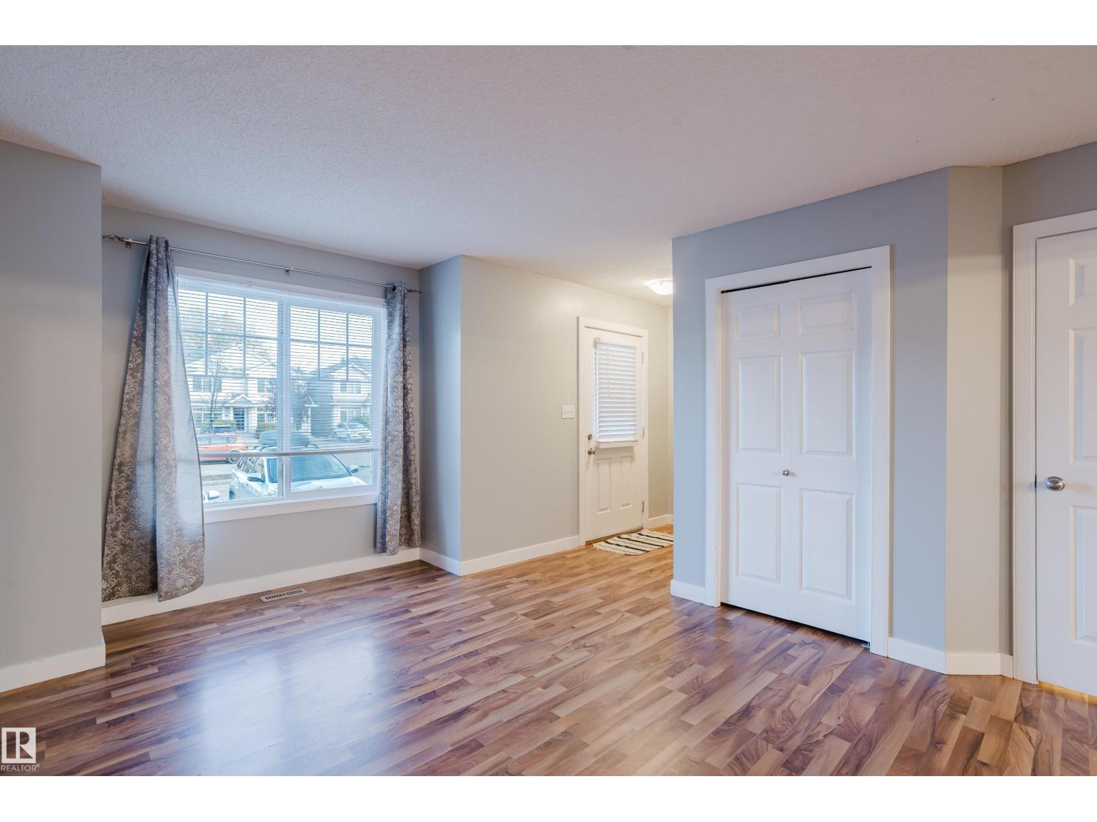 #30 6032 38 Av Nw Property Photo 5