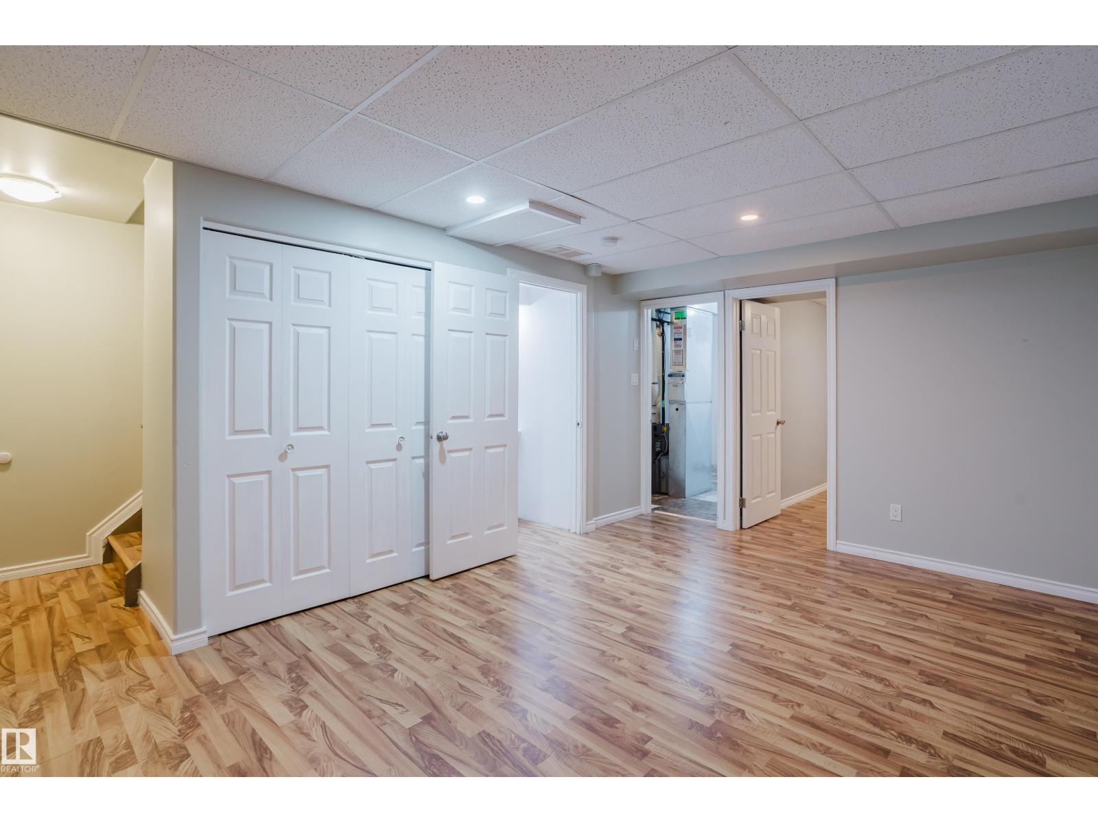 #30 6032 38 Av Nw Property Photo 40