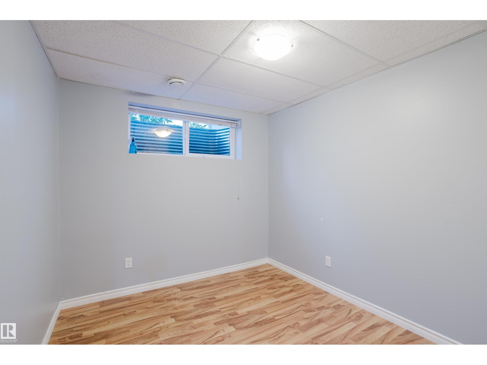 #30 6032 38 Av Nw Property Photo 41