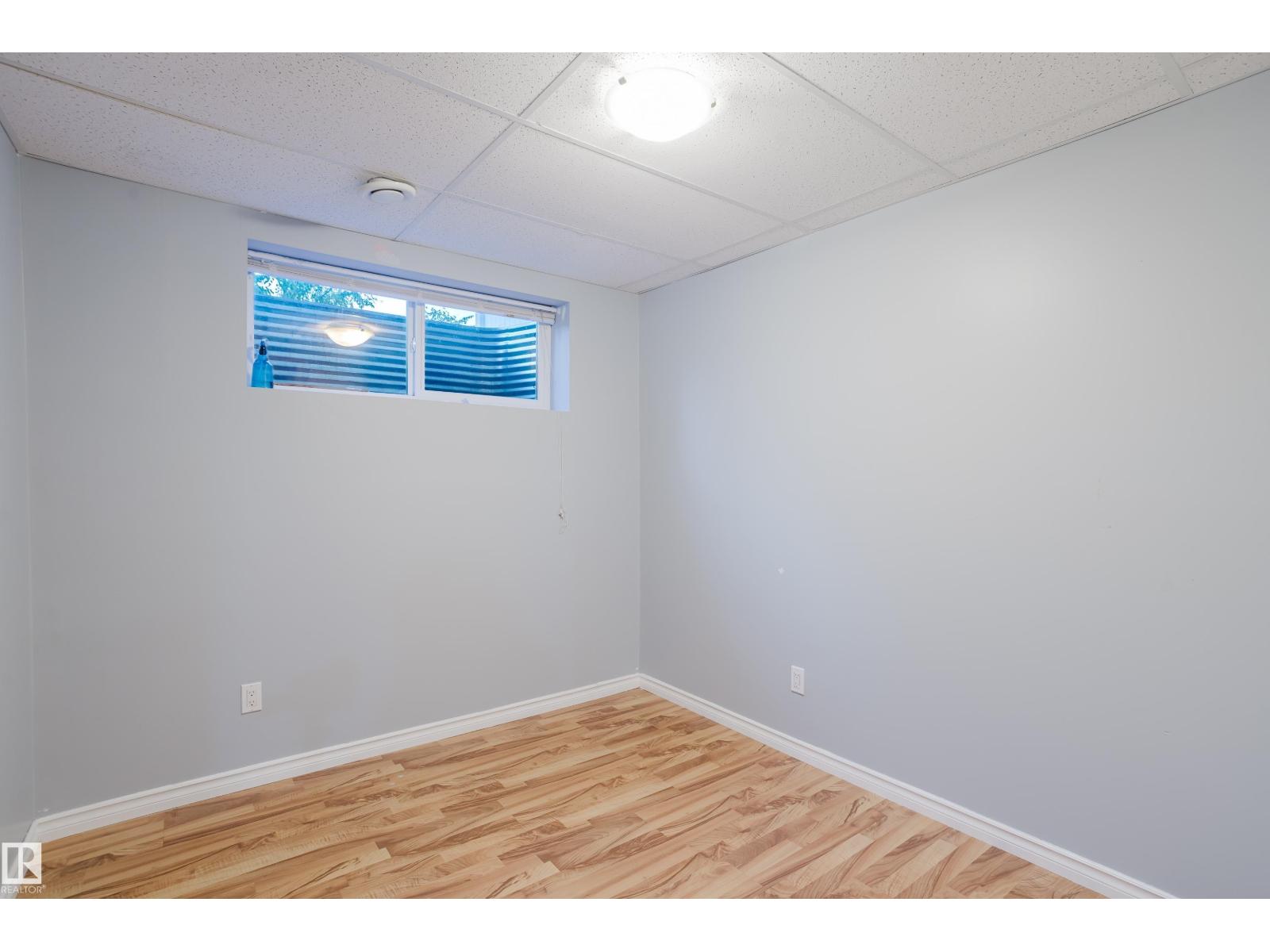 #30 6032 38 Av Nw Property Photo 42