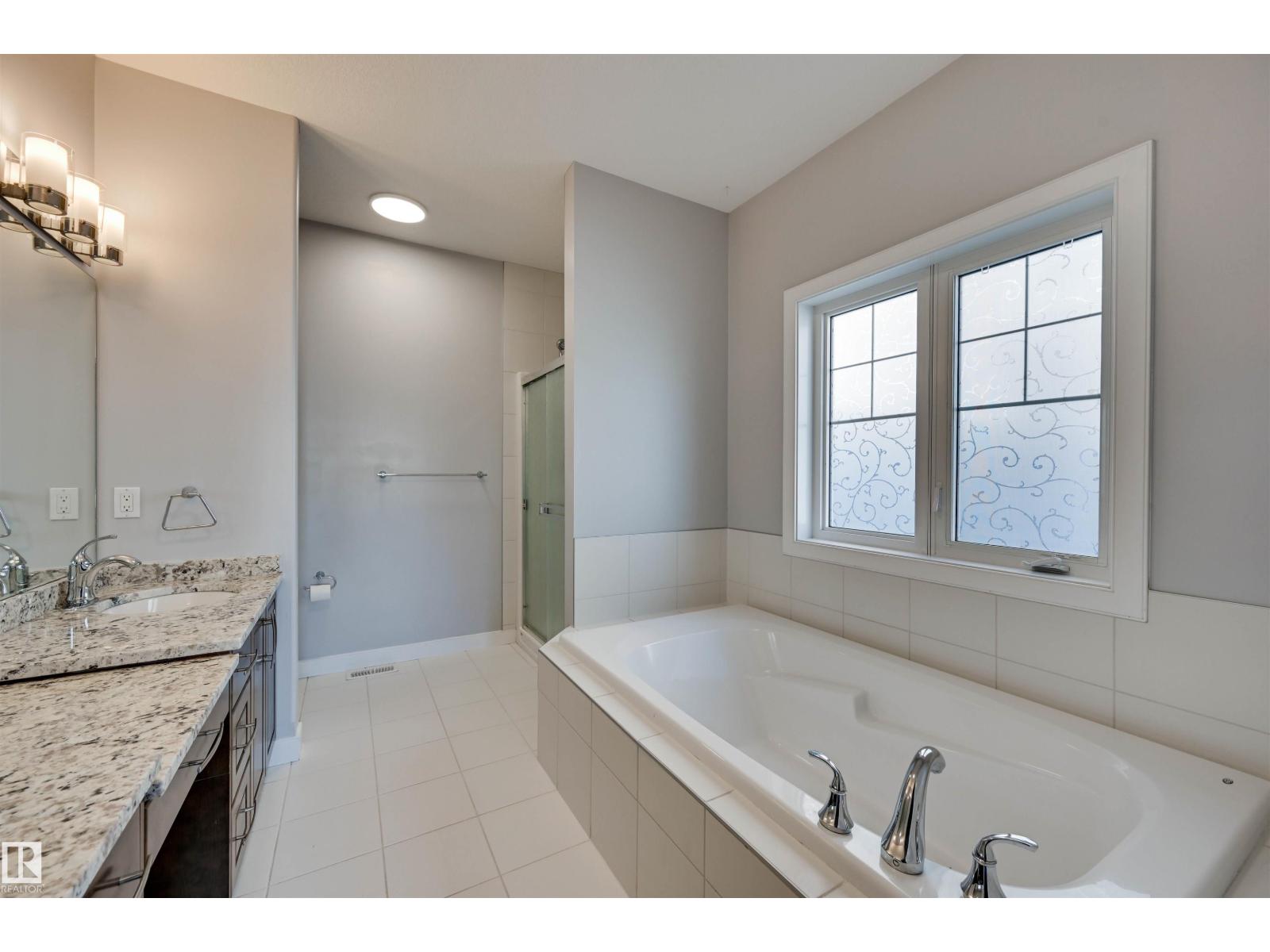 2327 Frezenberg Av Nw Property Photo 26