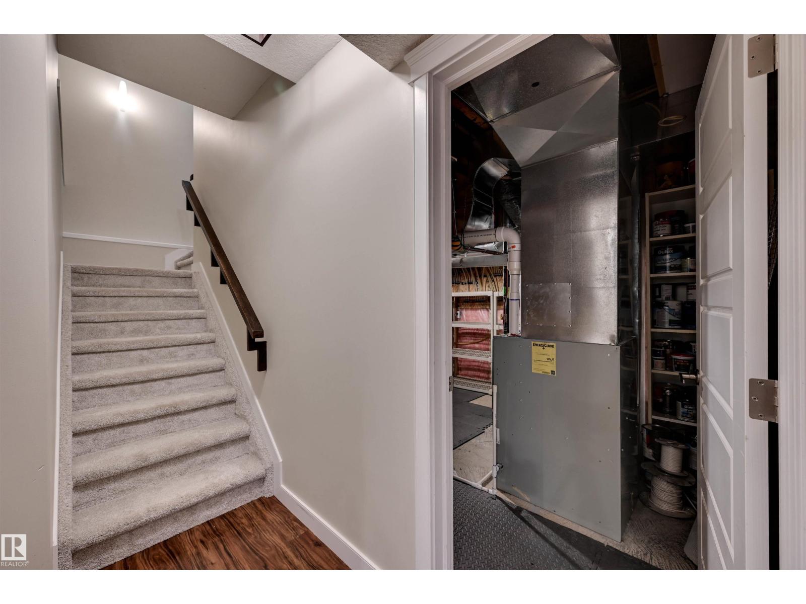 2327 Frezenberg Av Nw Property Photo 40