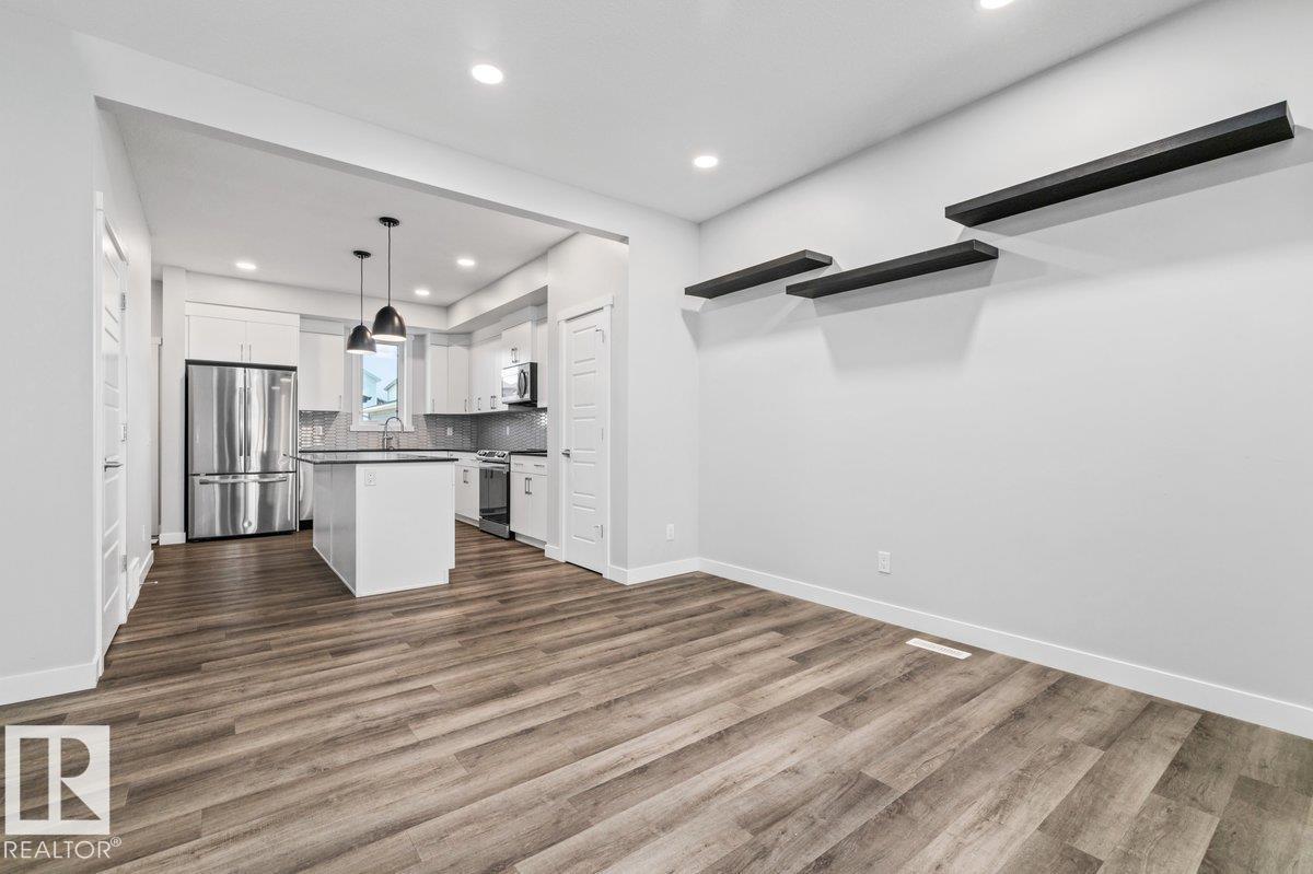 9815 227 St Nw Property Photo 6