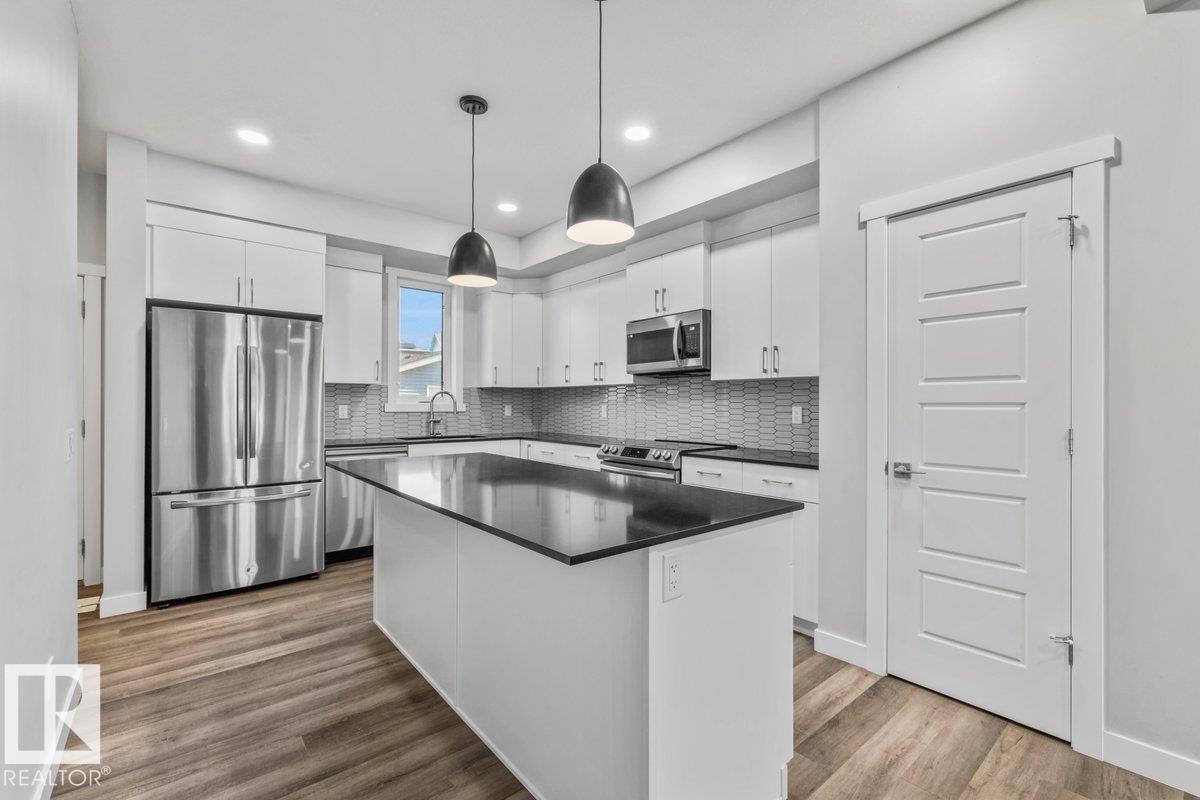 9815 227 St Nw Property Photo 12
