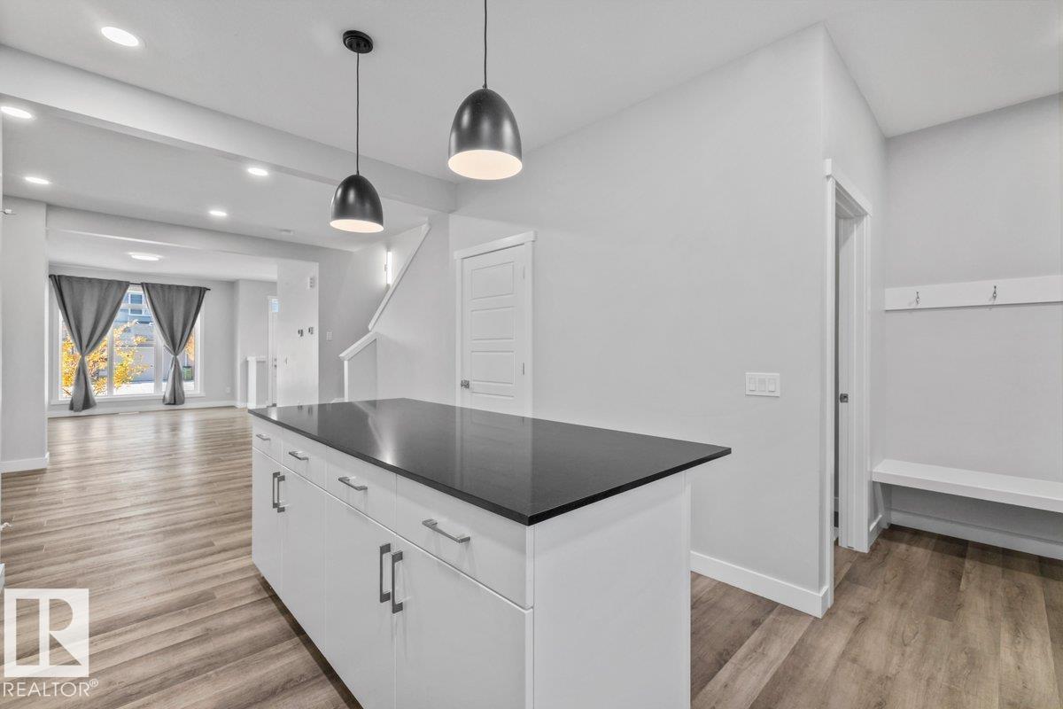 9815 227 St Nw Property Photo 14