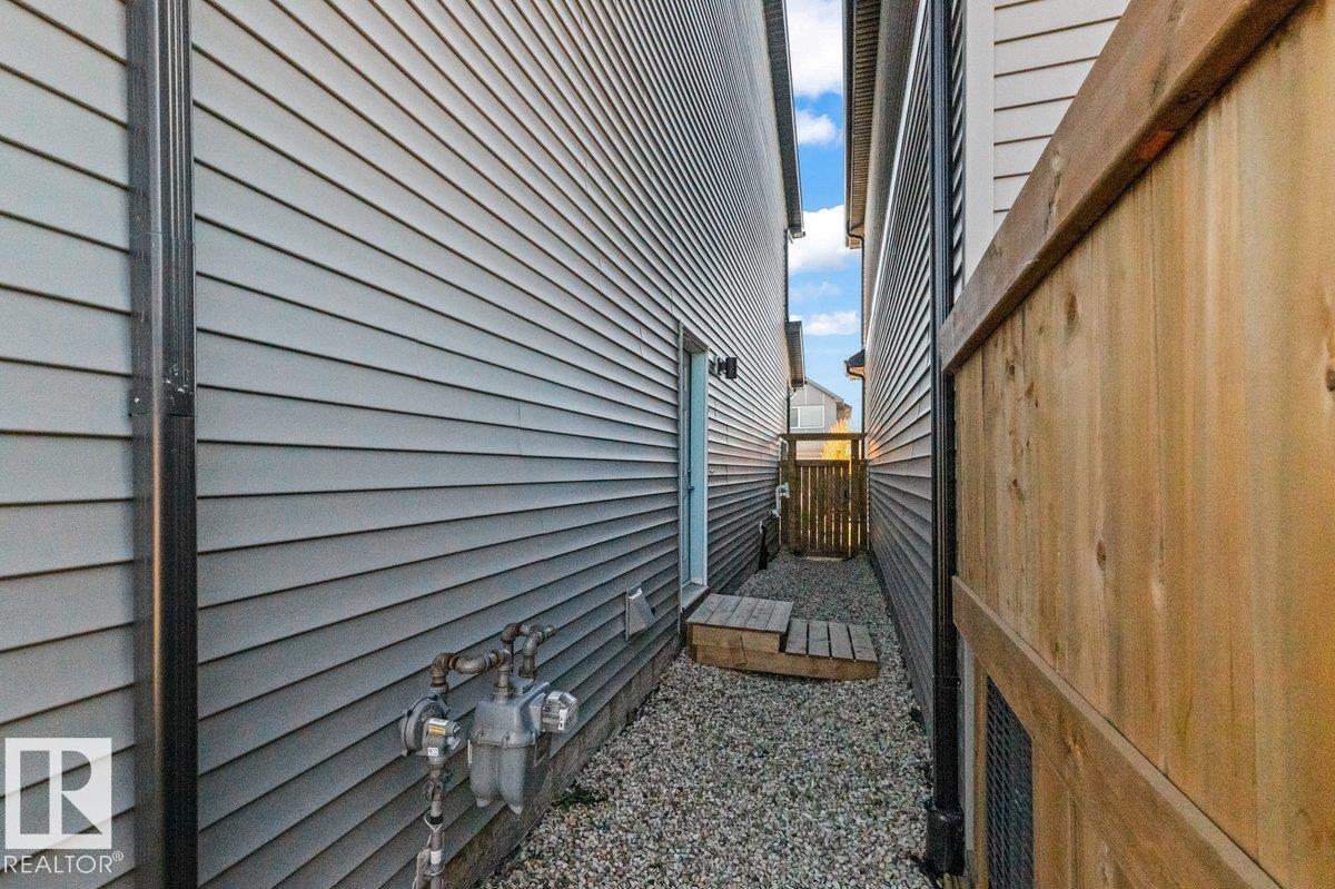 9815 227 St Nw Property Photo 32