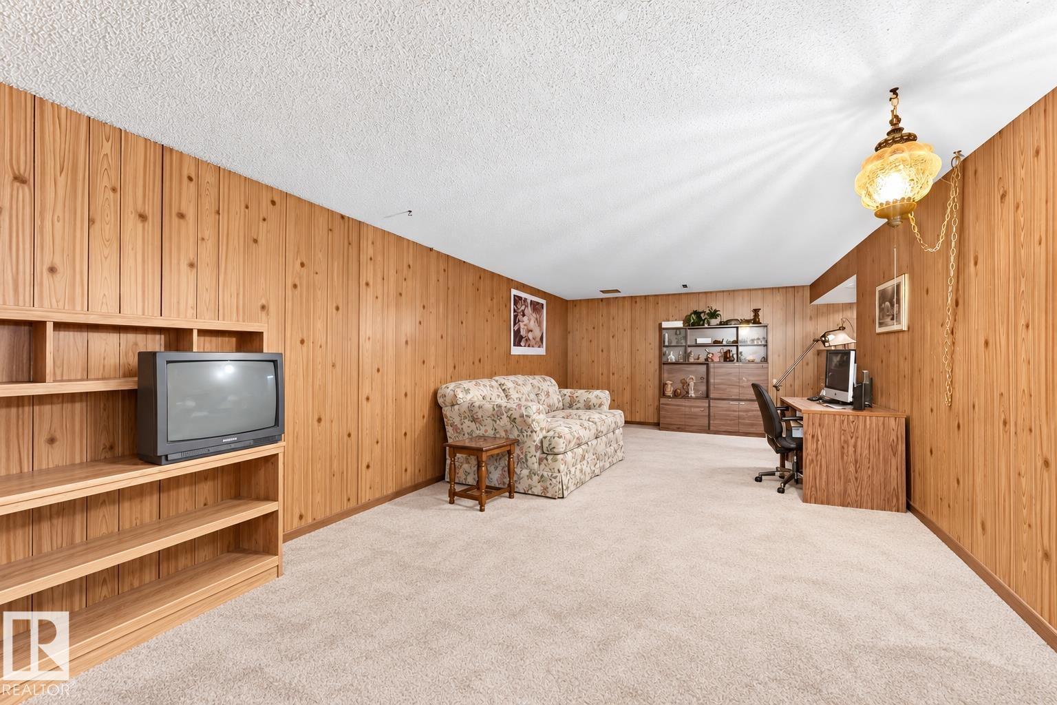 13515 86 St Nw Nw Property Photo 25