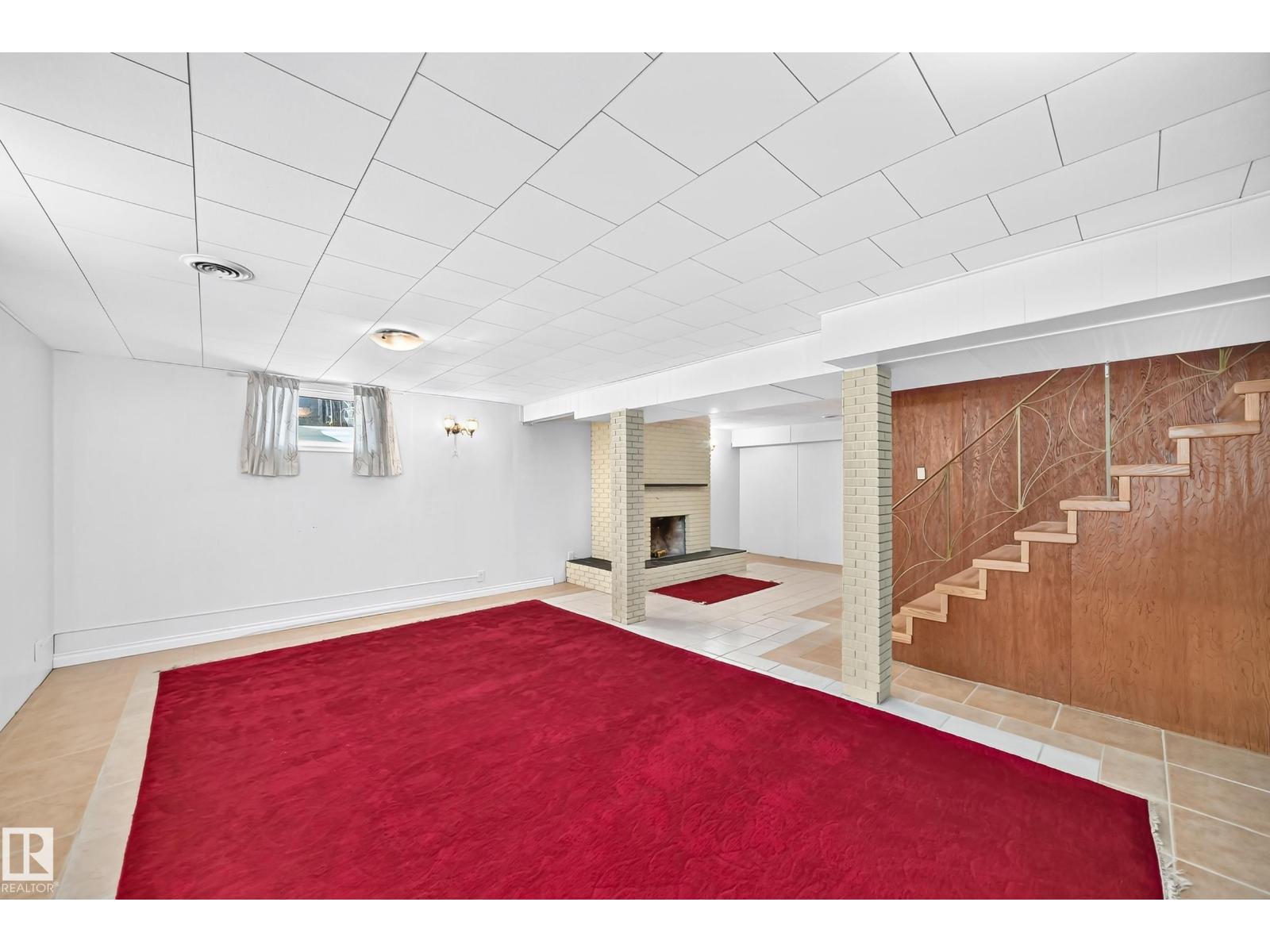 14423 96 Av Nw Property Photo 42
