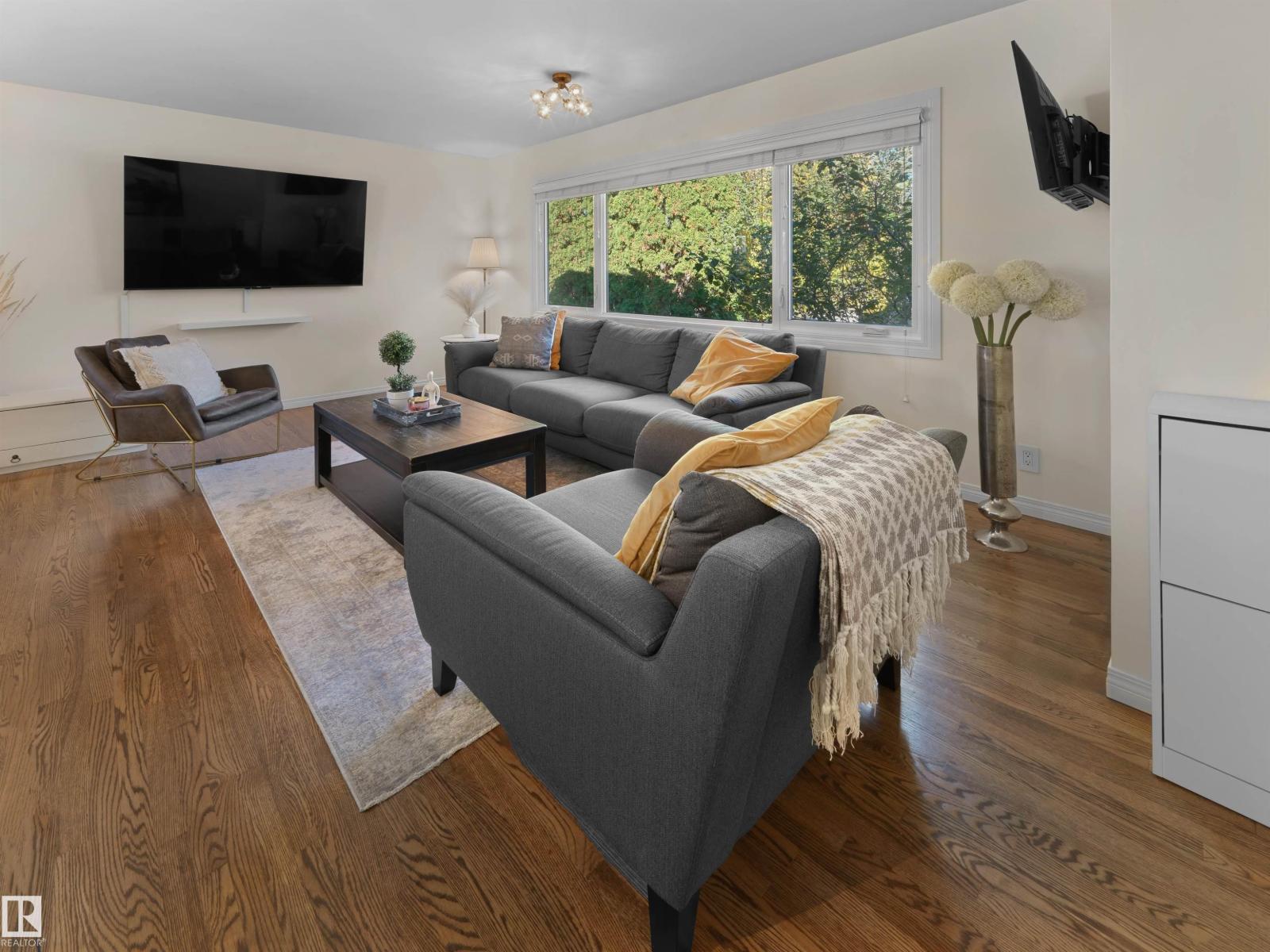 14527 86 Av Nw Property Photo 5