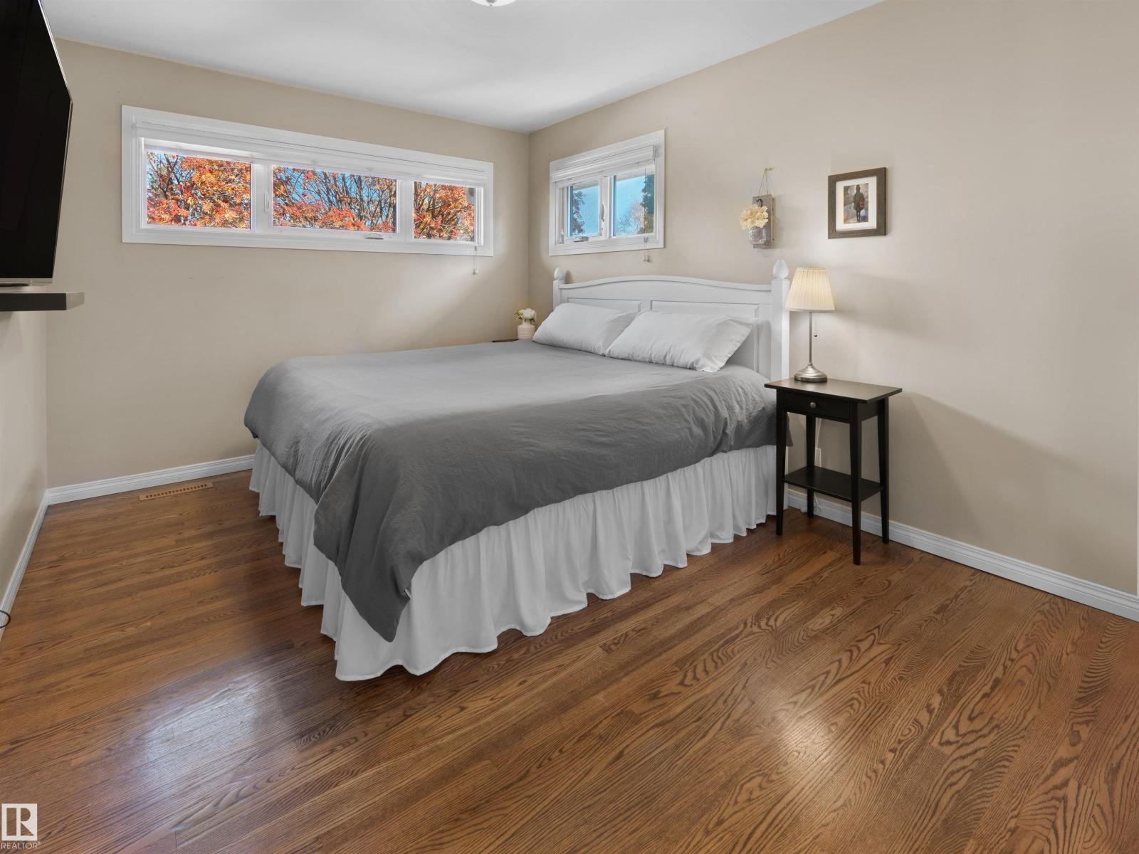 14527 86 Av Nw Property Photo 12