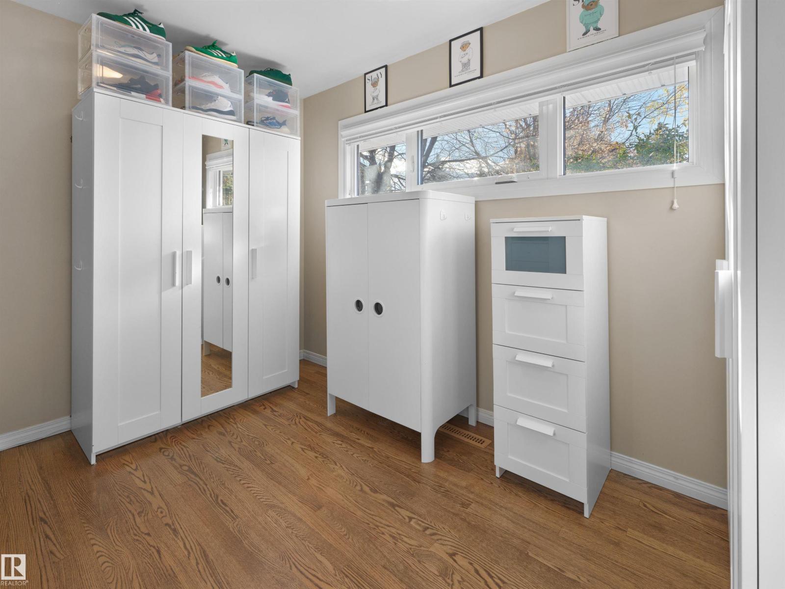 14527 86 Av Nw Property Photo 14