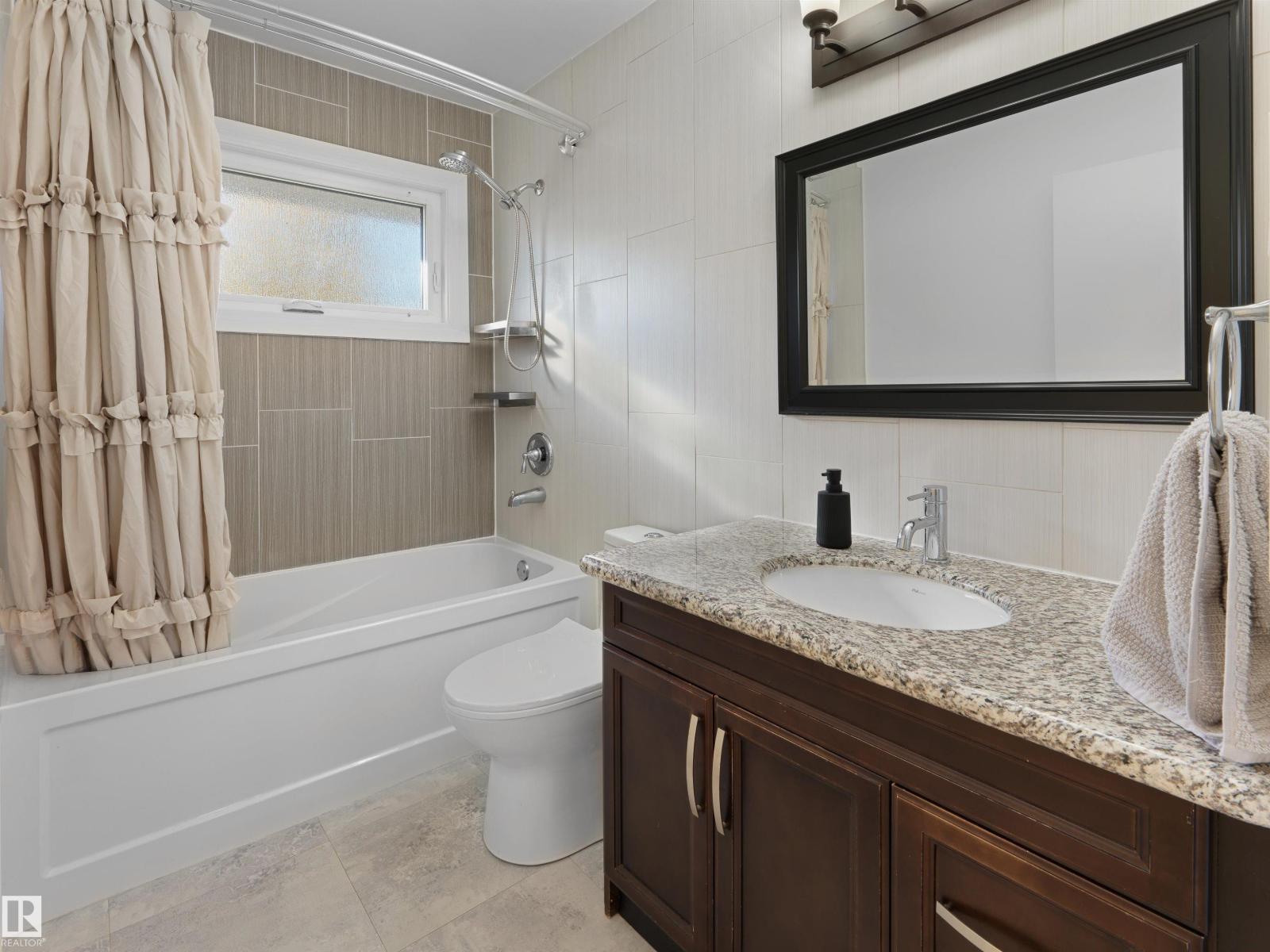 14527 86 Av Nw Property Photo 15