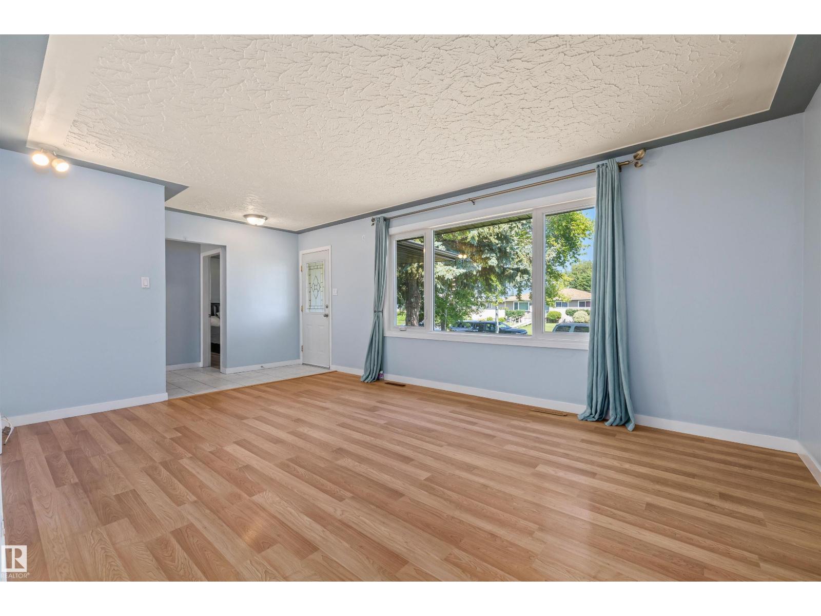 13320 123 St Nw Property Photo 4