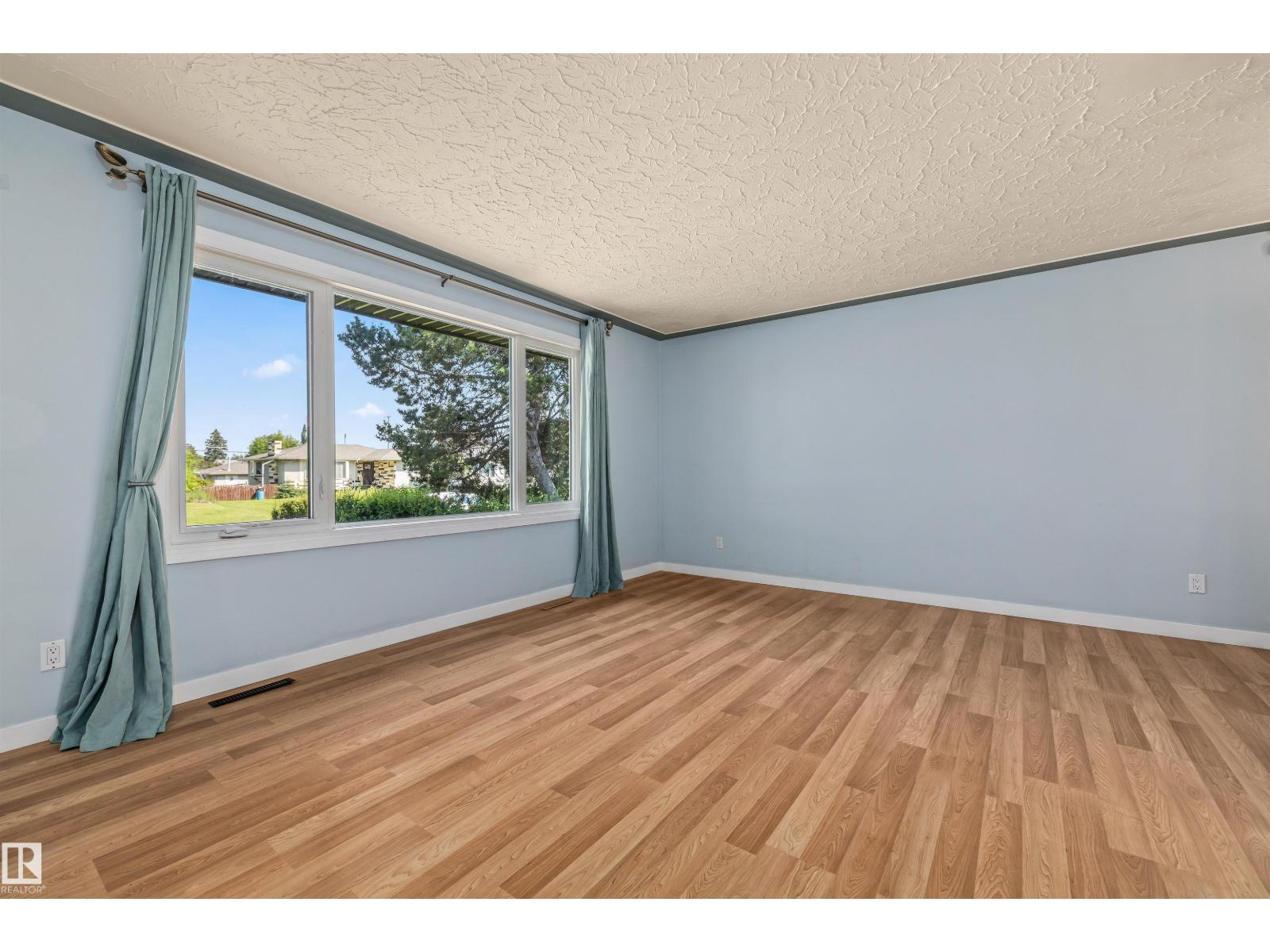 13320 123 St Nw Property Photo 5