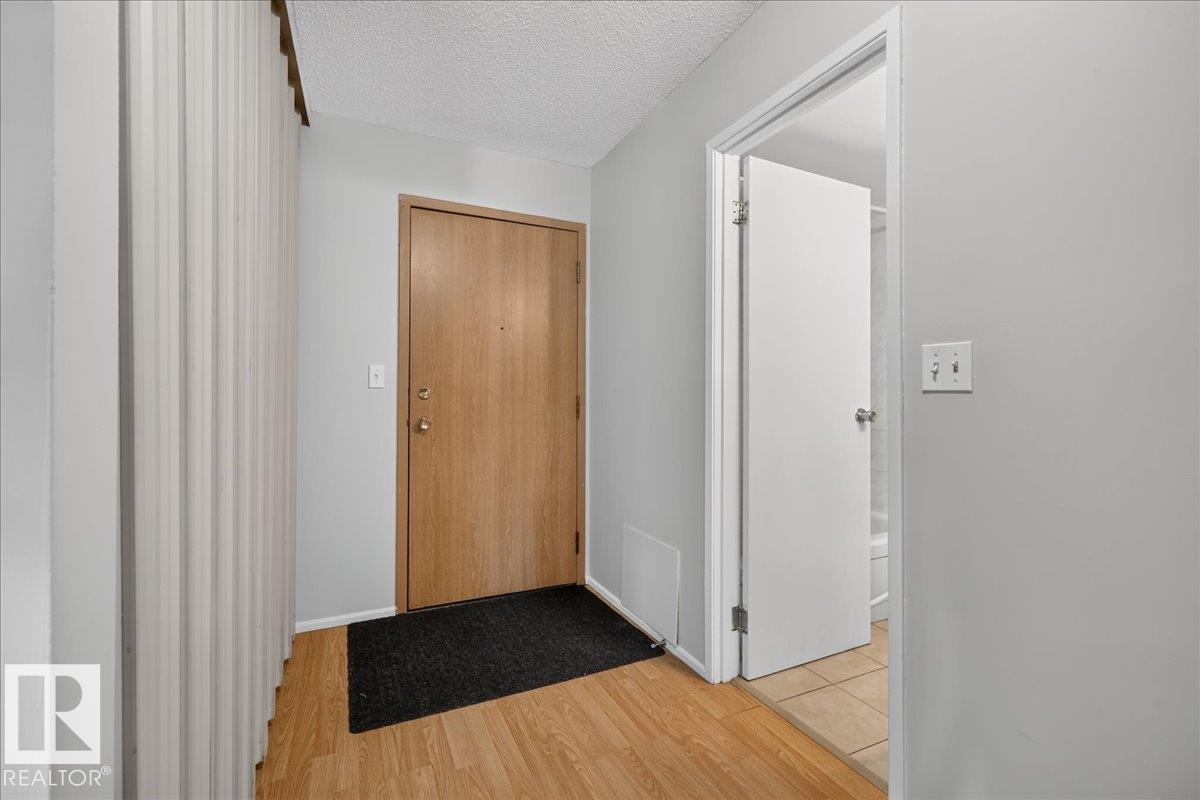 #206 10838 108 St Nw Property Photo 12