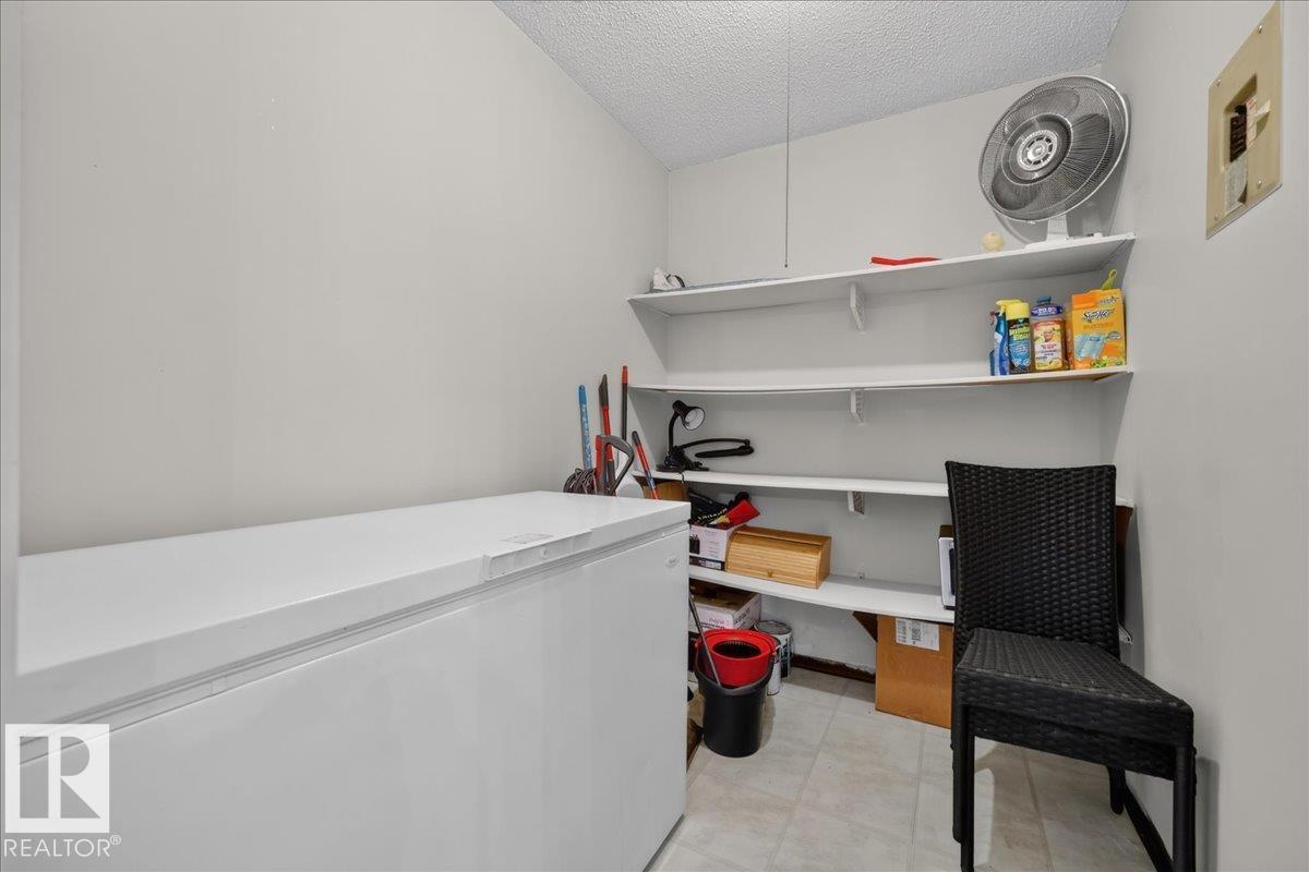 #206 10838 108 St Nw Property Photo 20