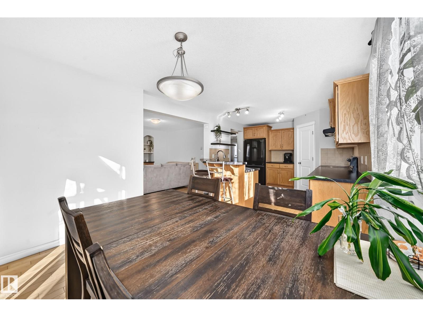17 Virginia Lo Property Photo 18