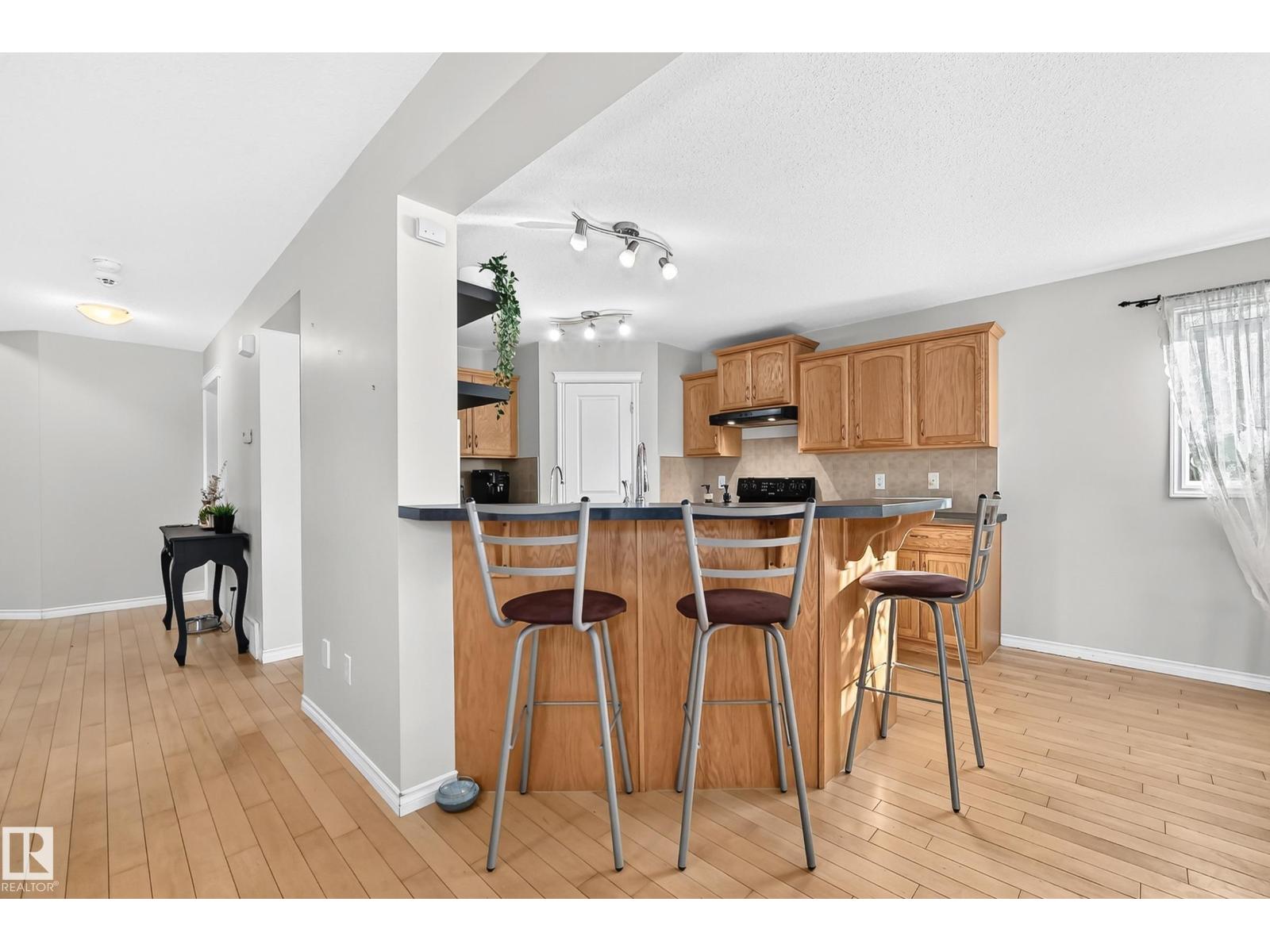 17 Virginia Lo Property Photo 20
