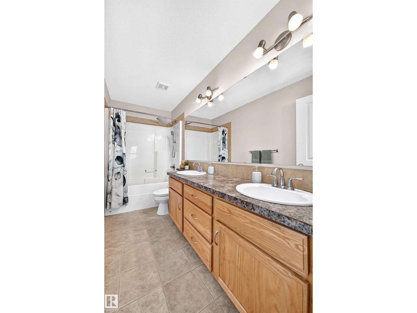 17 Virginia Lo Property Photo 43