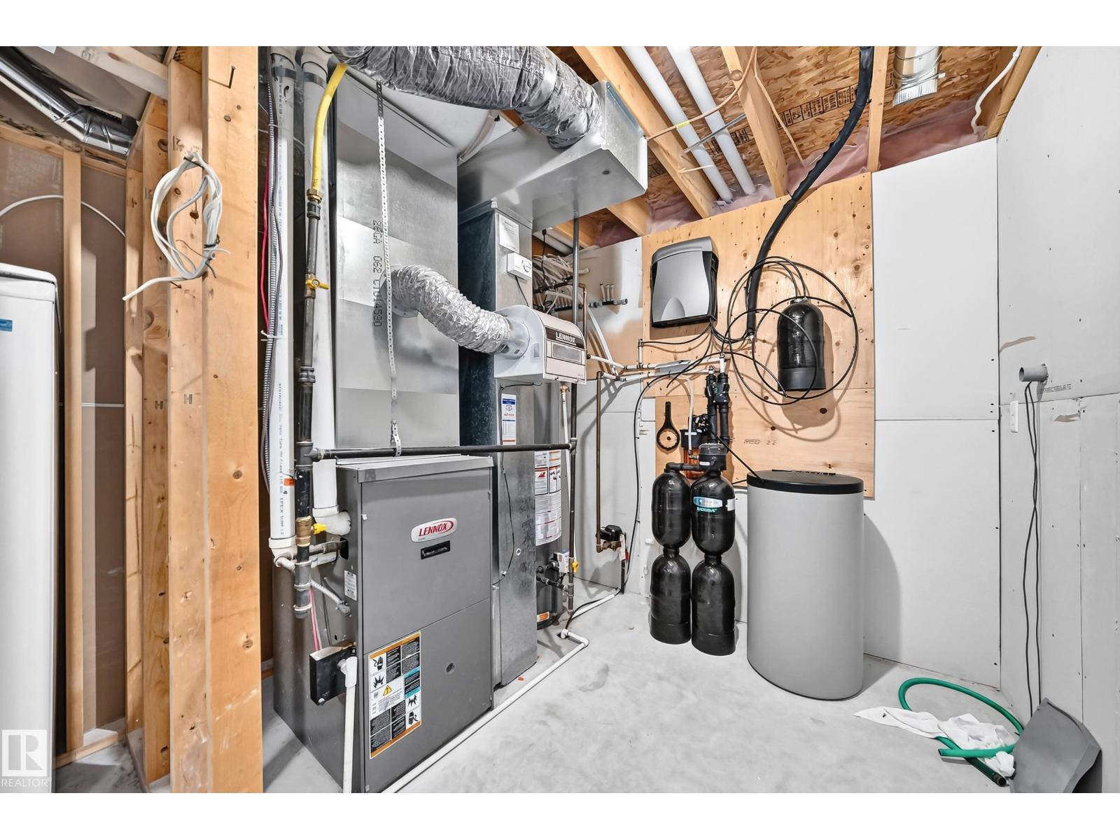 17 Virginia Lo Property Photo 66