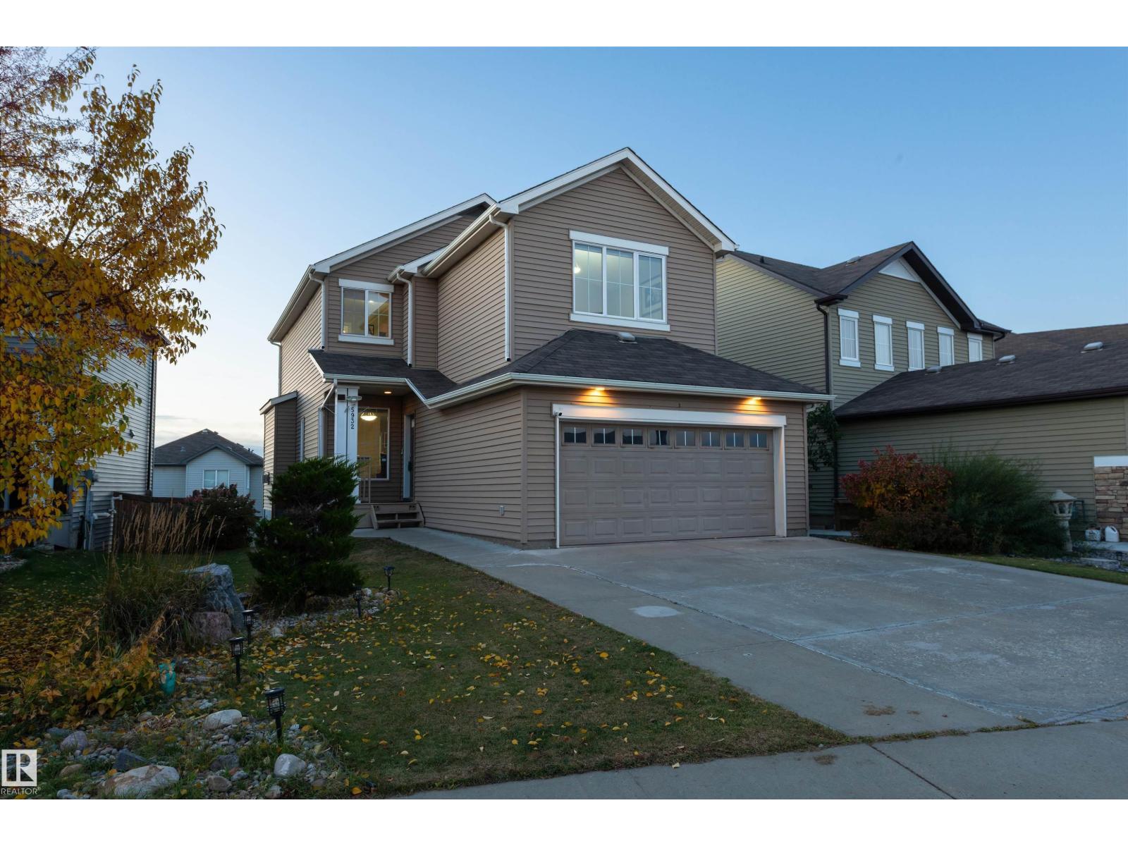 5932 12 Av Sw Property Photo 42