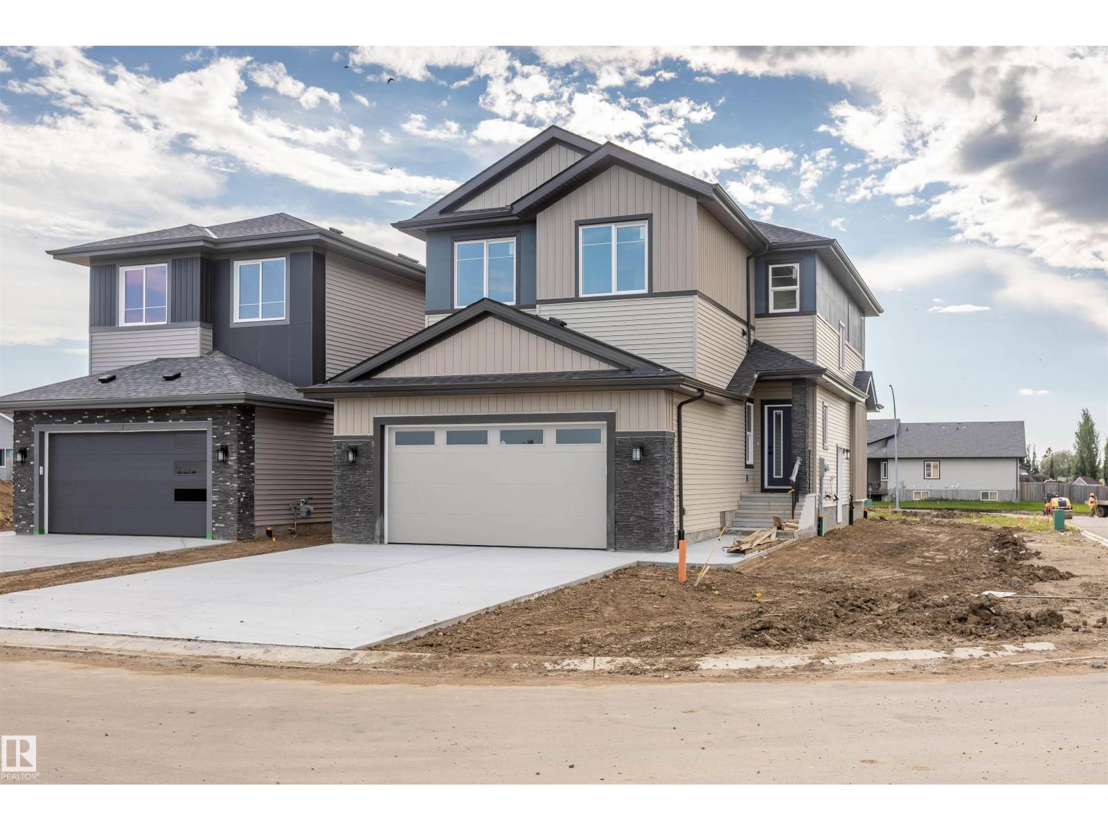 10406 104 St Property Photo 7