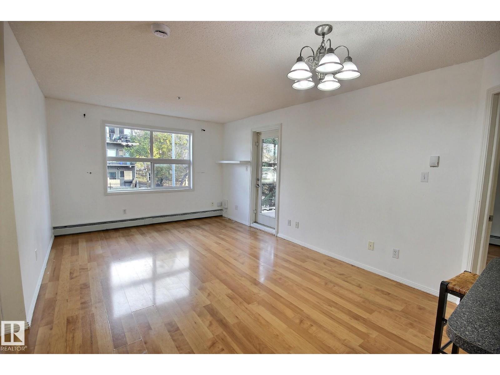 #218 12838 65 St Nw Property Photo 7
