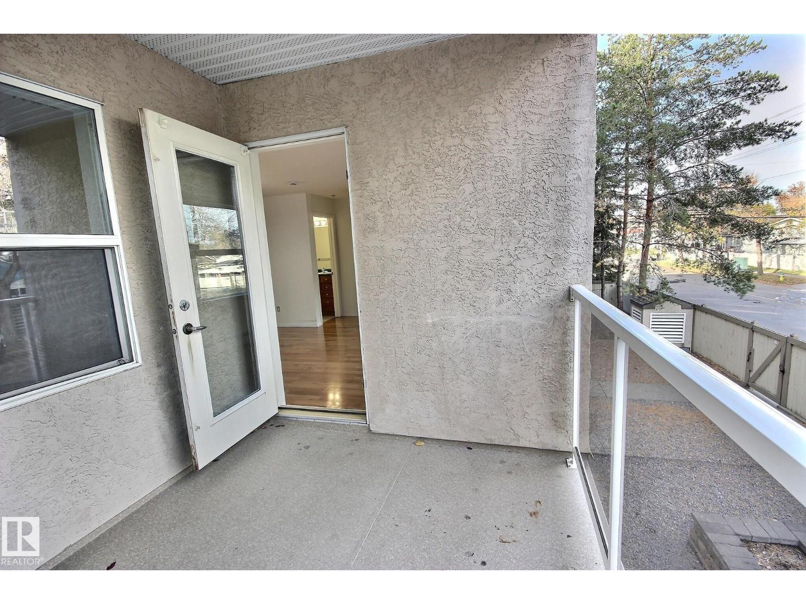 #218 12838 65 St Nw Property Photo 10