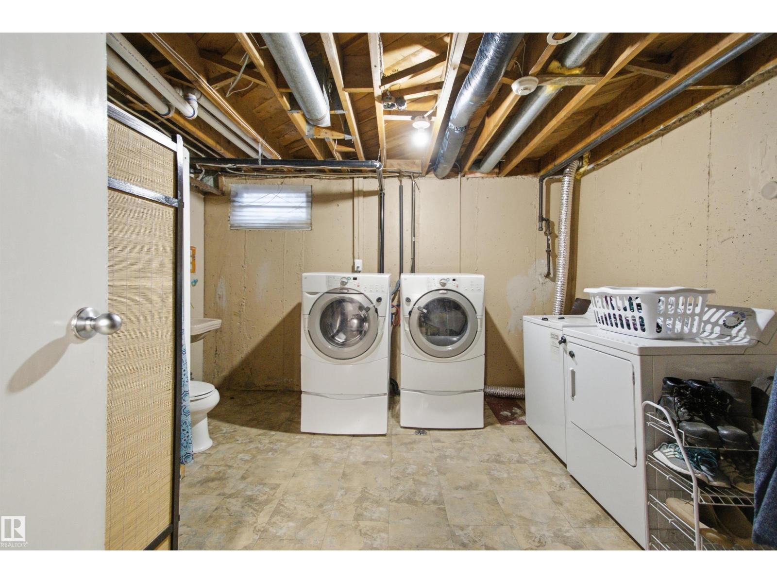 15933 95 Av Nw Property Photo 29
