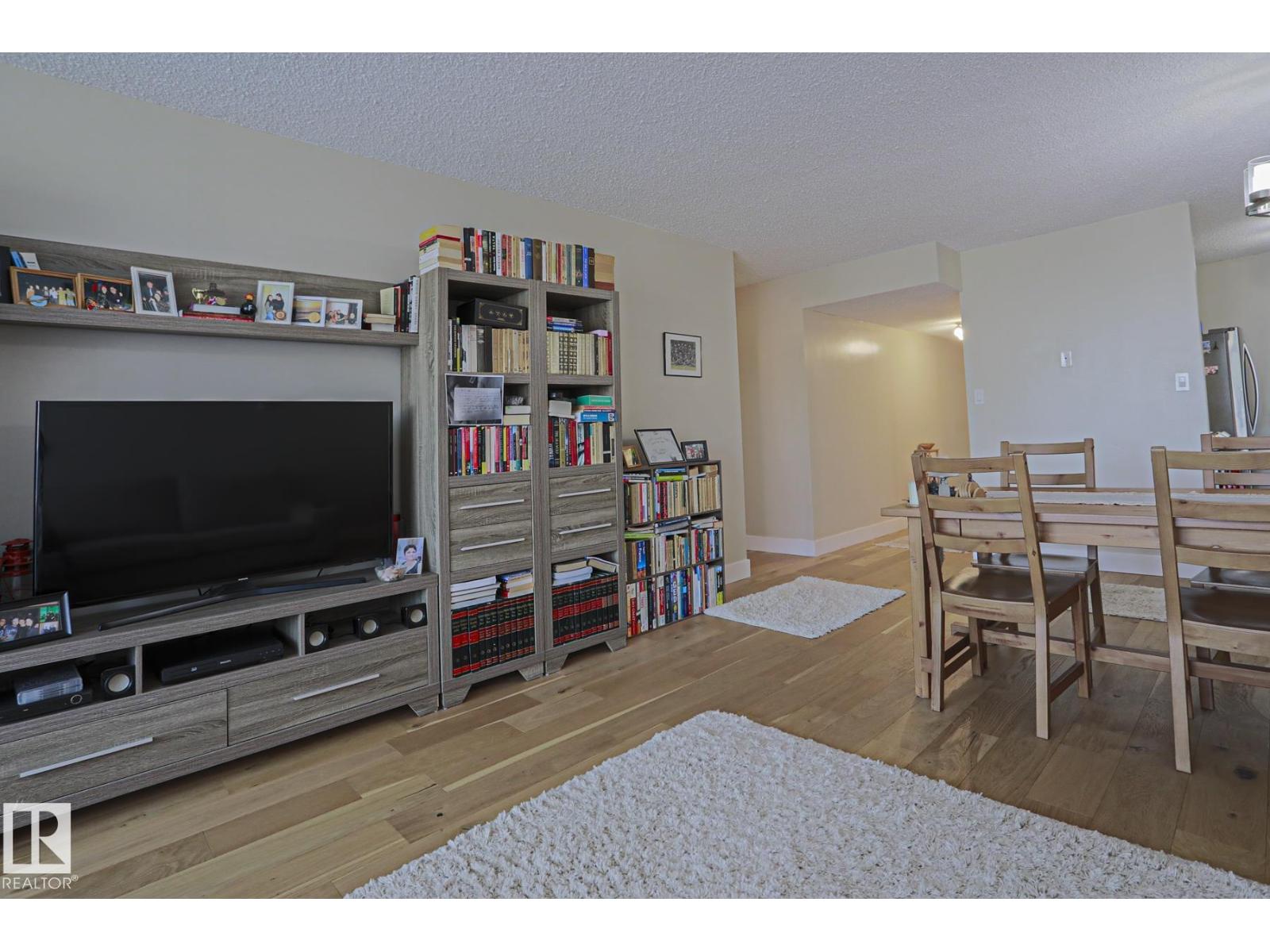 #20 8735 165 St Nw Property Photo 9