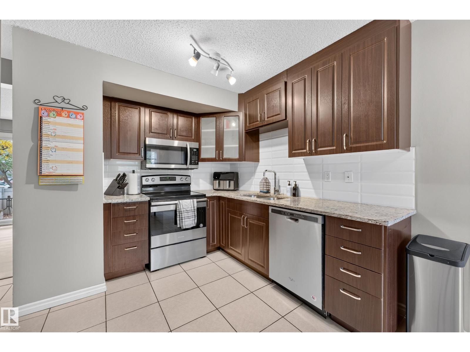 1209 Hooke Rd Nw Property Photo 17