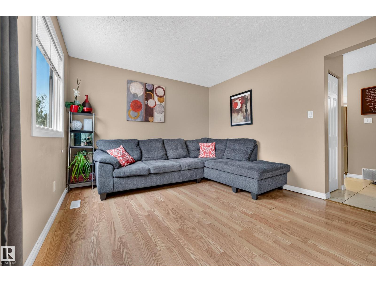 1209 Hooke Rd Nw Property Photo 24