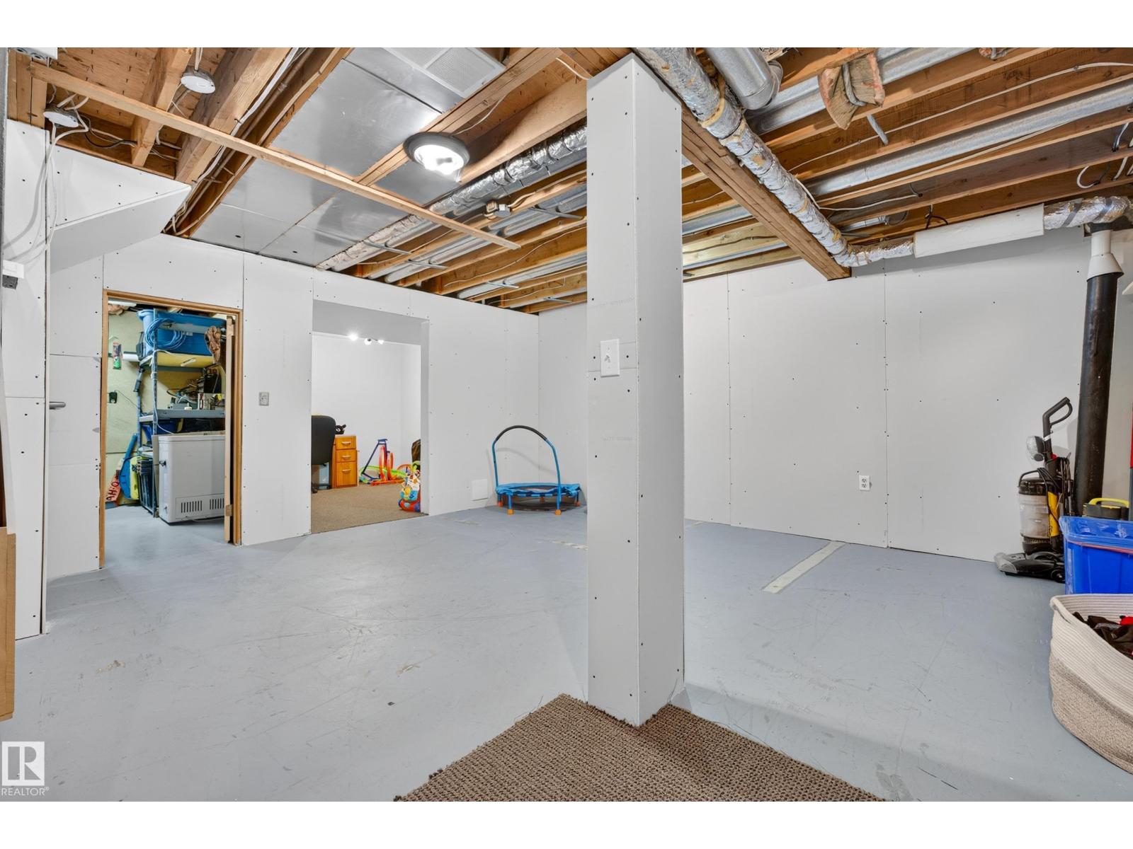 1209 Hooke Rd Nw Property Photo 40