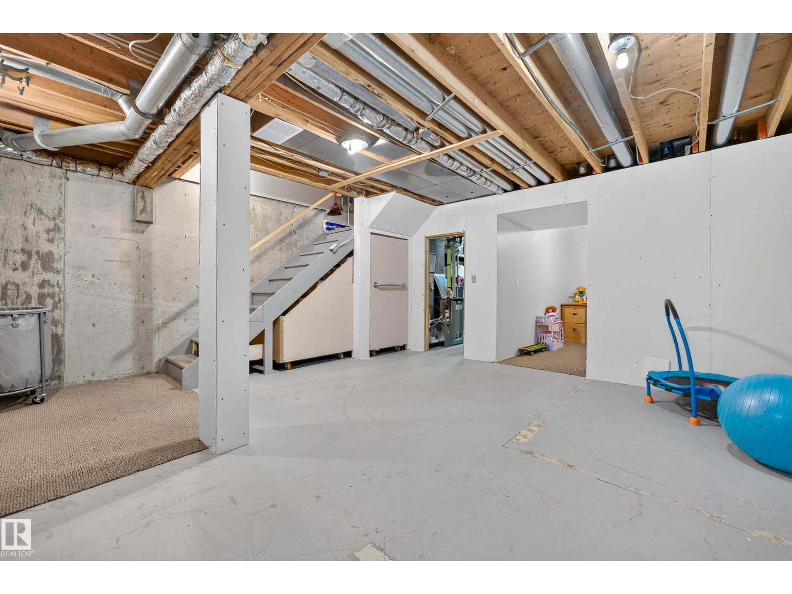 1209 Hooke Rd Nw Property Photo 41