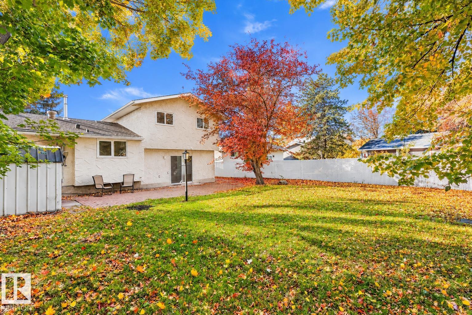 10928 34a Av Nw Property Photo 54