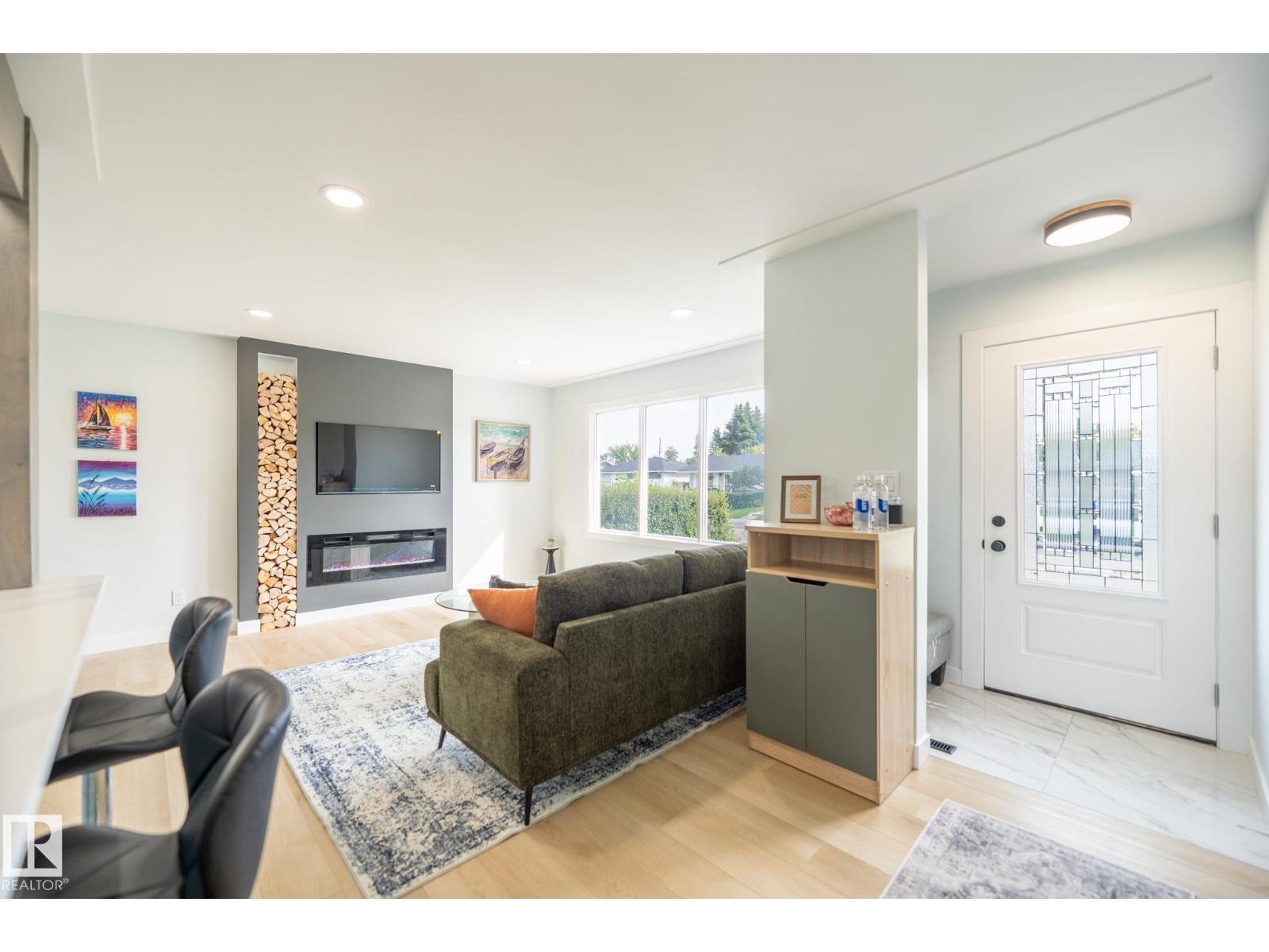 16136 109a Av Nw Property Photo 3