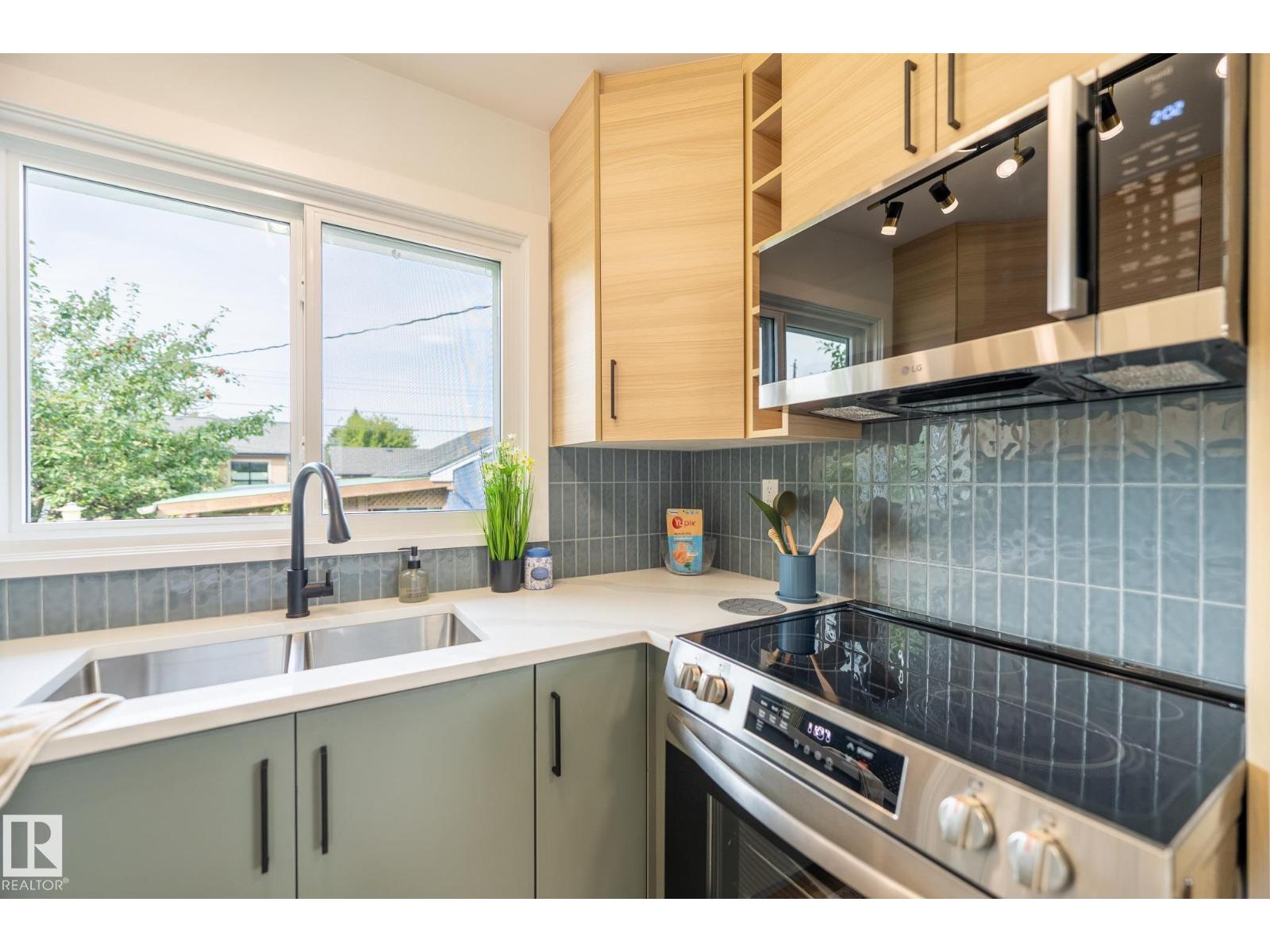 16136 109a Av Nw Property Photo 12