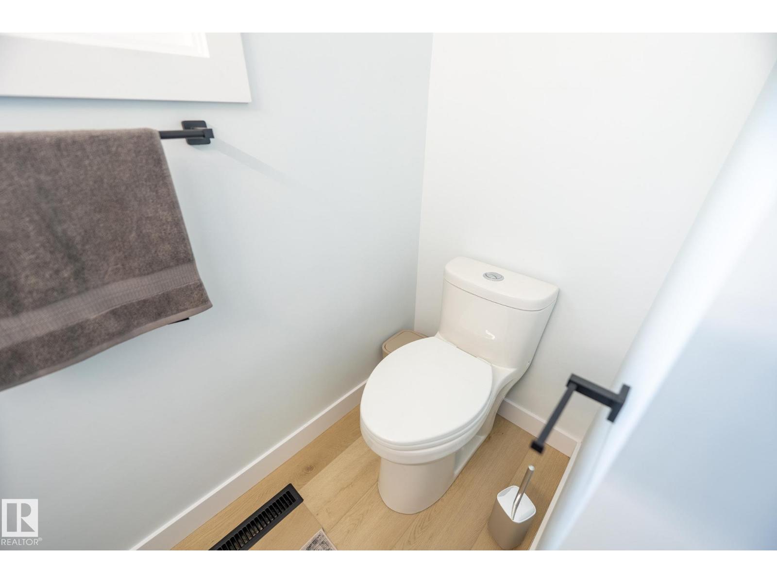 16136 109a Av Nw Property Photo 21