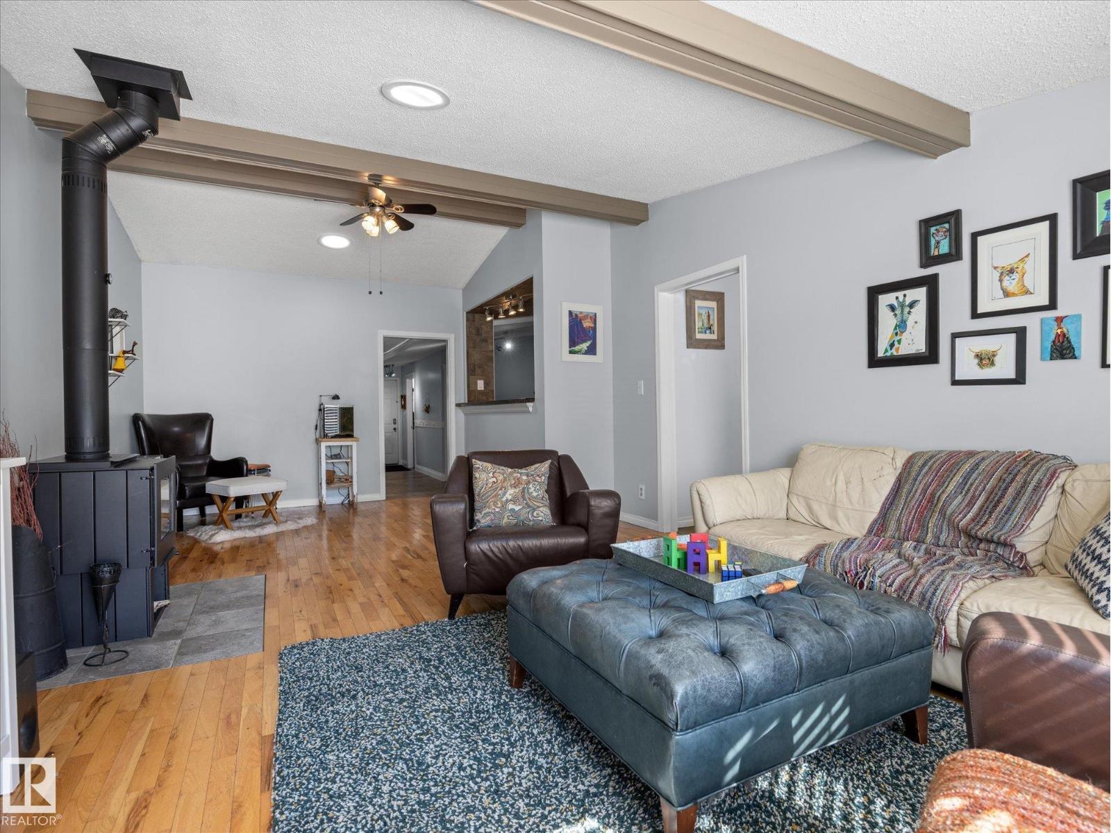 6804 94a Av Nw Property Photo 12