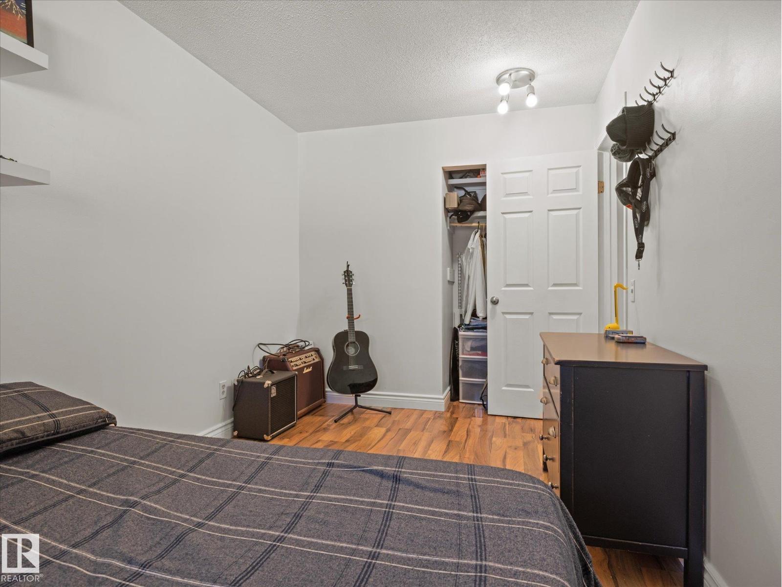 6804 94a Av Nw Property Photo 24