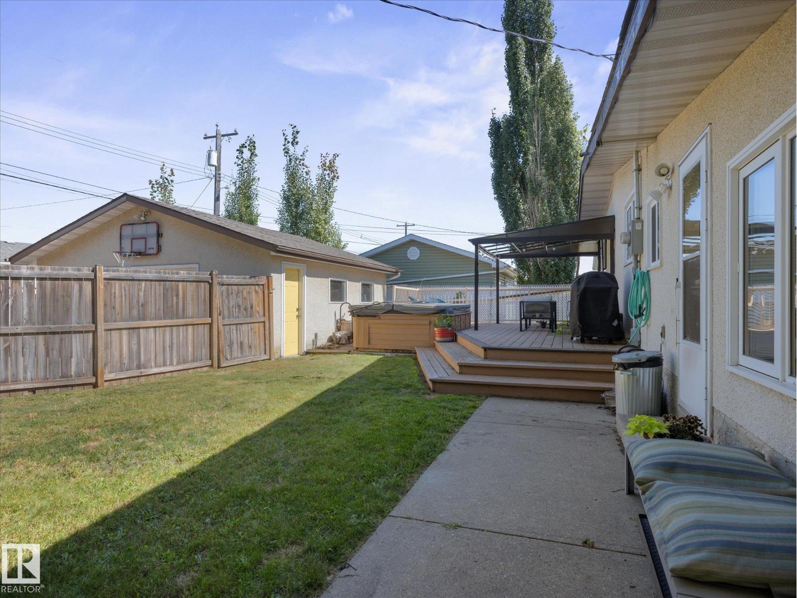 6804 94a Av Nw Property Photo 36